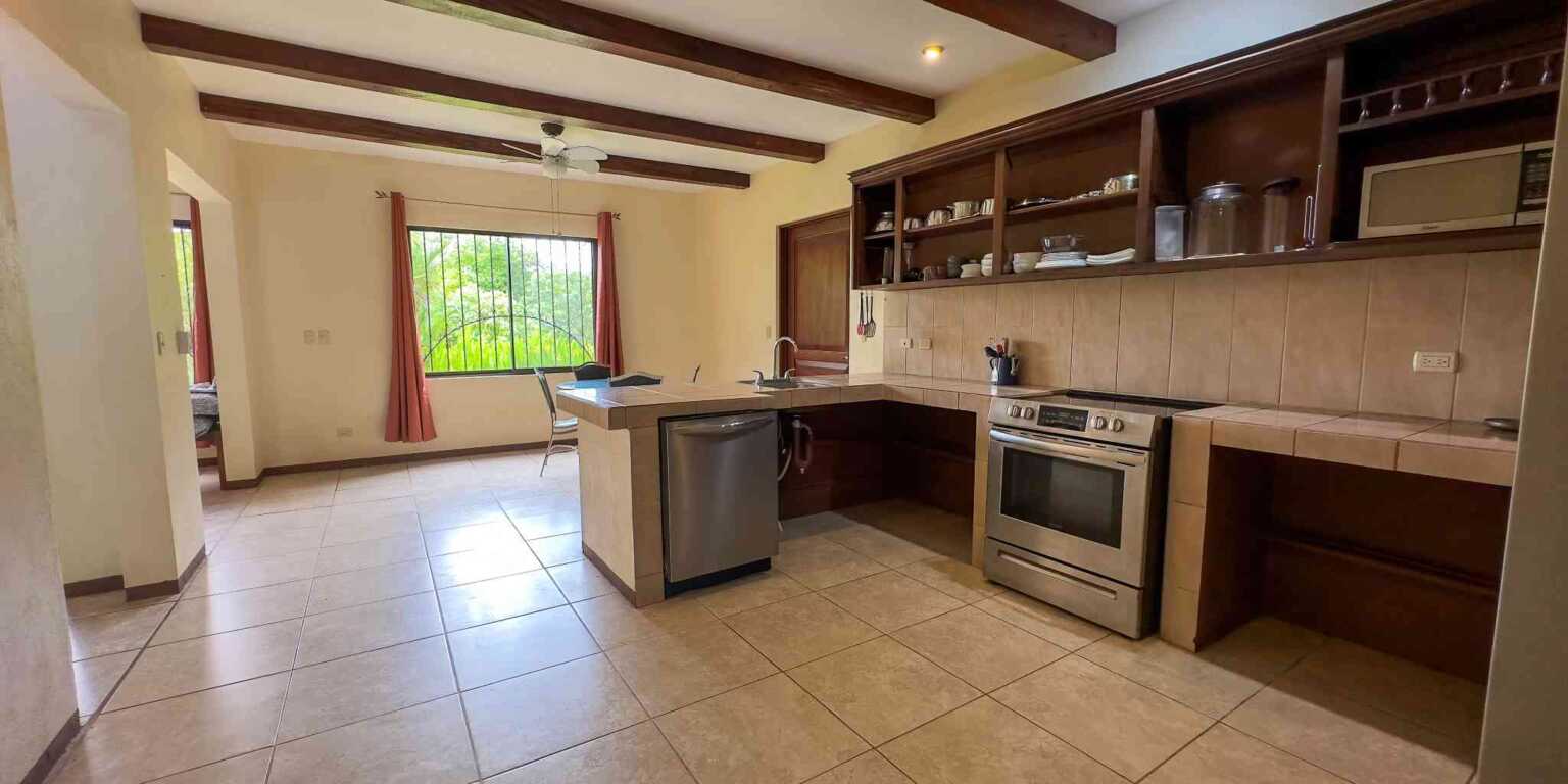 Ojochal-50 Jungle Home Totally Private 3-Bedroom Home in Easy Access Location in Ojochal Costa Rica