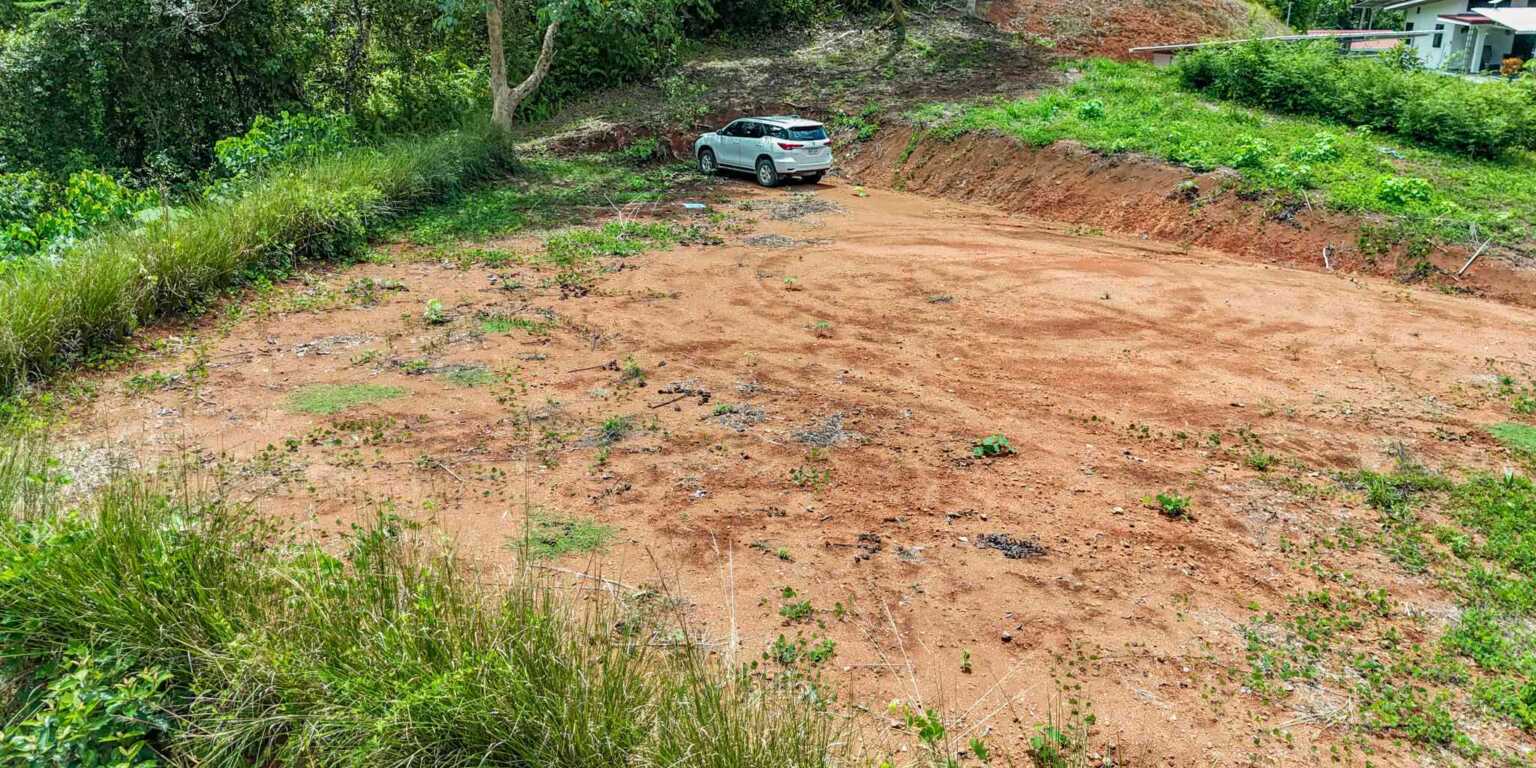 1 (10) Building Lot with Jungle & Creek with 1.8 Acres Secure Gated Community in Ojochal Costa Rica