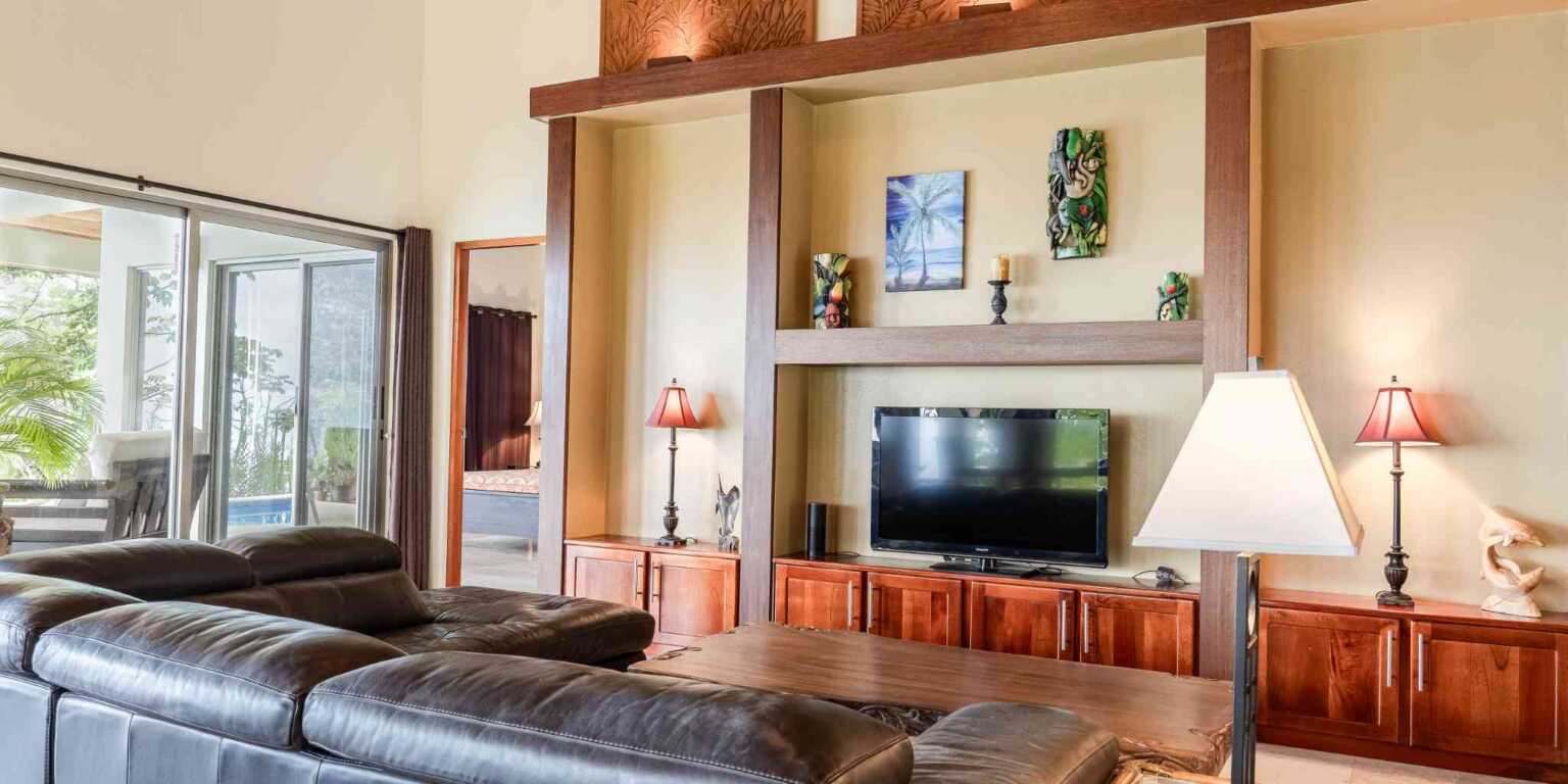 TropicalInvestments_CasaEscondida_CostaVerdes_Osa_CostaRica_–9 Stunning 3-Bedroom Home with Whale’s Tail View on Estate Property with Space to Build your Dream Home in Costa Verde Estates above Dominical Costa Rica