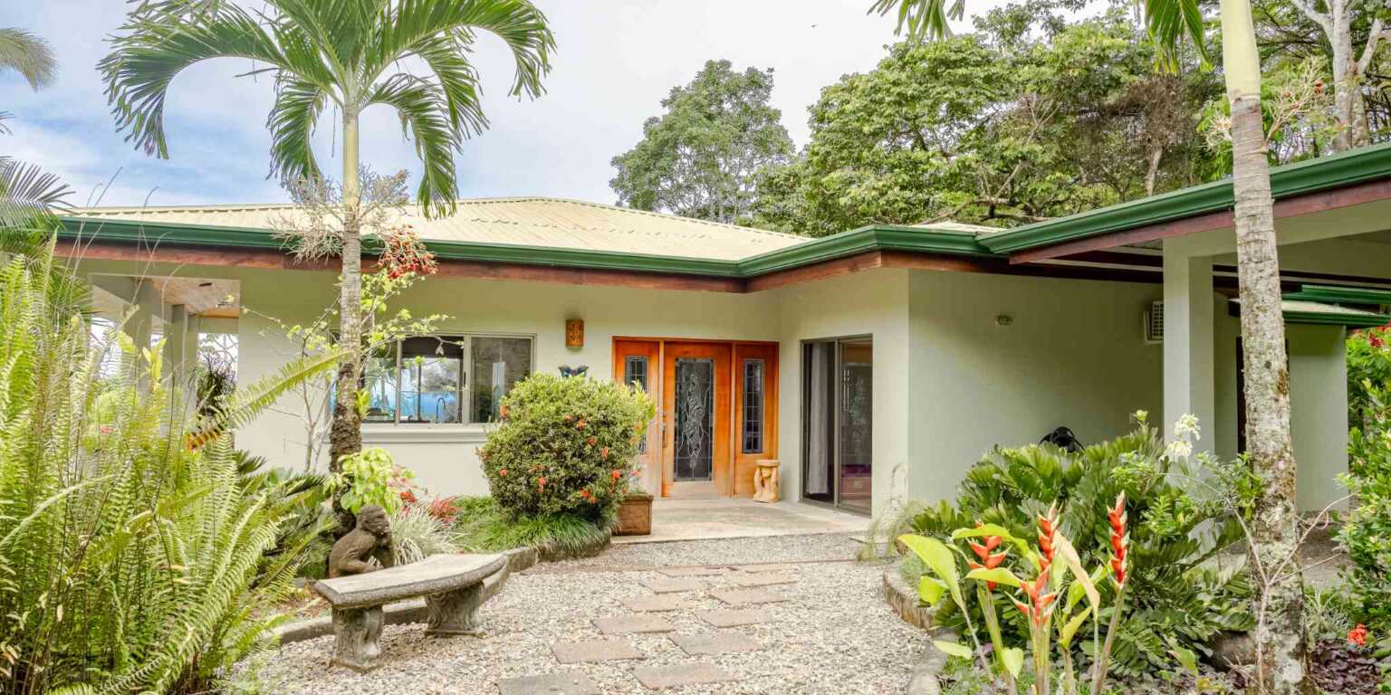 TropicalInvestments_CasaEscondida_CostaVerdes_Osa_CostaRica_–22 Stunning 3-Bedroom Home with Whale’s Tail View on Estate Property with Space to Build your Dream Home in Costa Verde Estates above Dominical Costa Rica