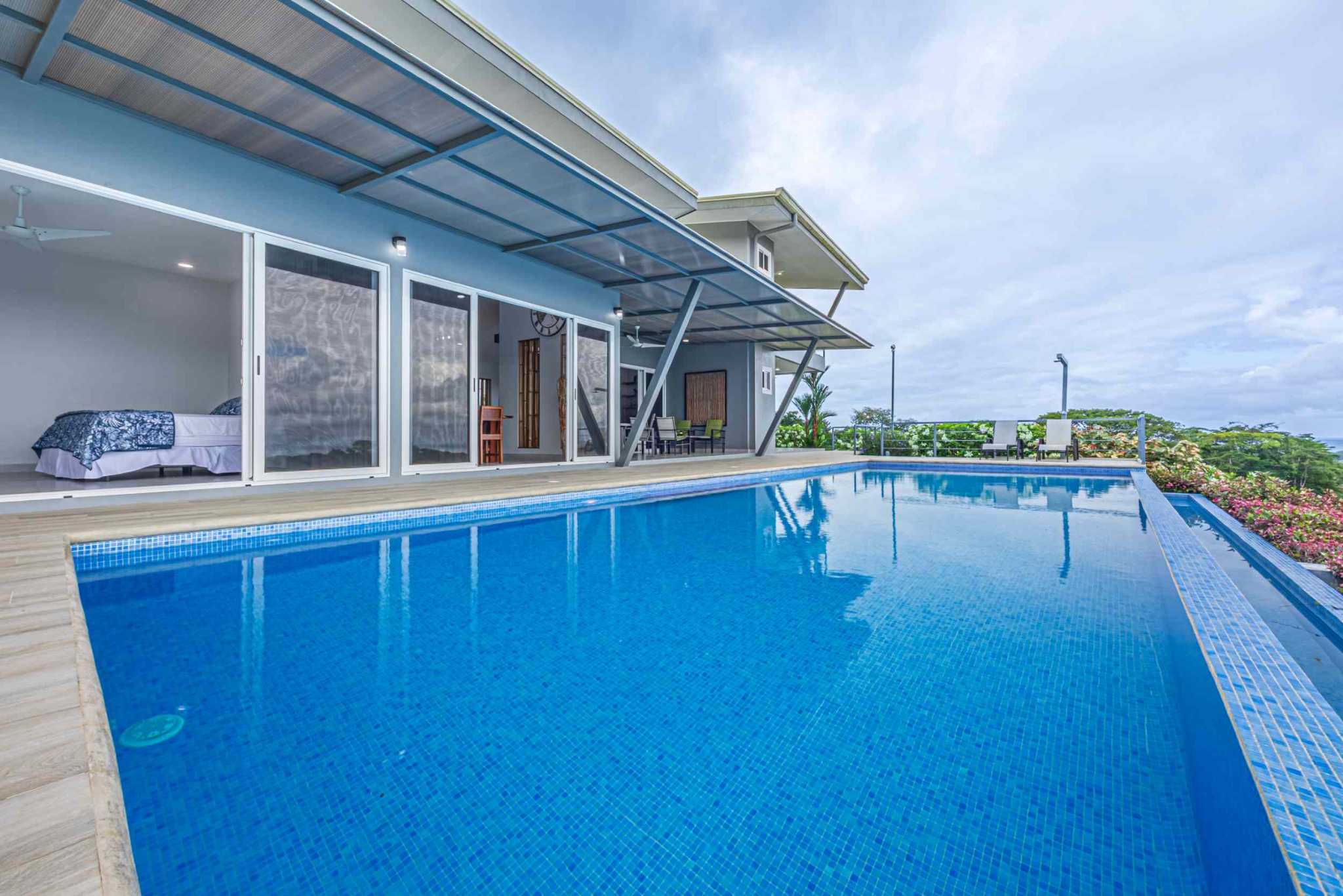 32579 (18) Ocean View Estate with Big Pool & Guesthouse in Uvita Costa Rica