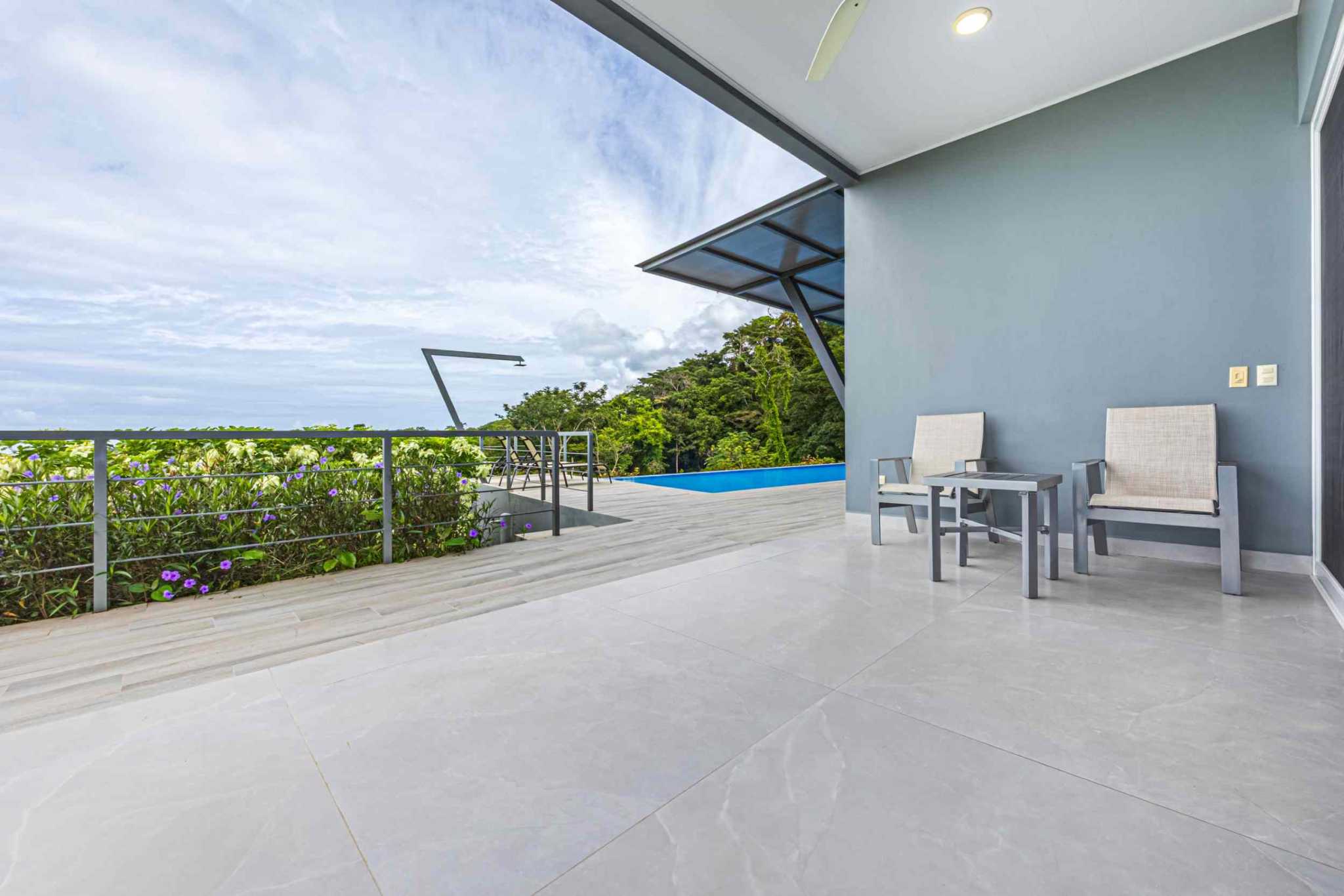 32579 (61) Ocean View Estate with Big Pool & Guesthouse in Uvita Costa Rica