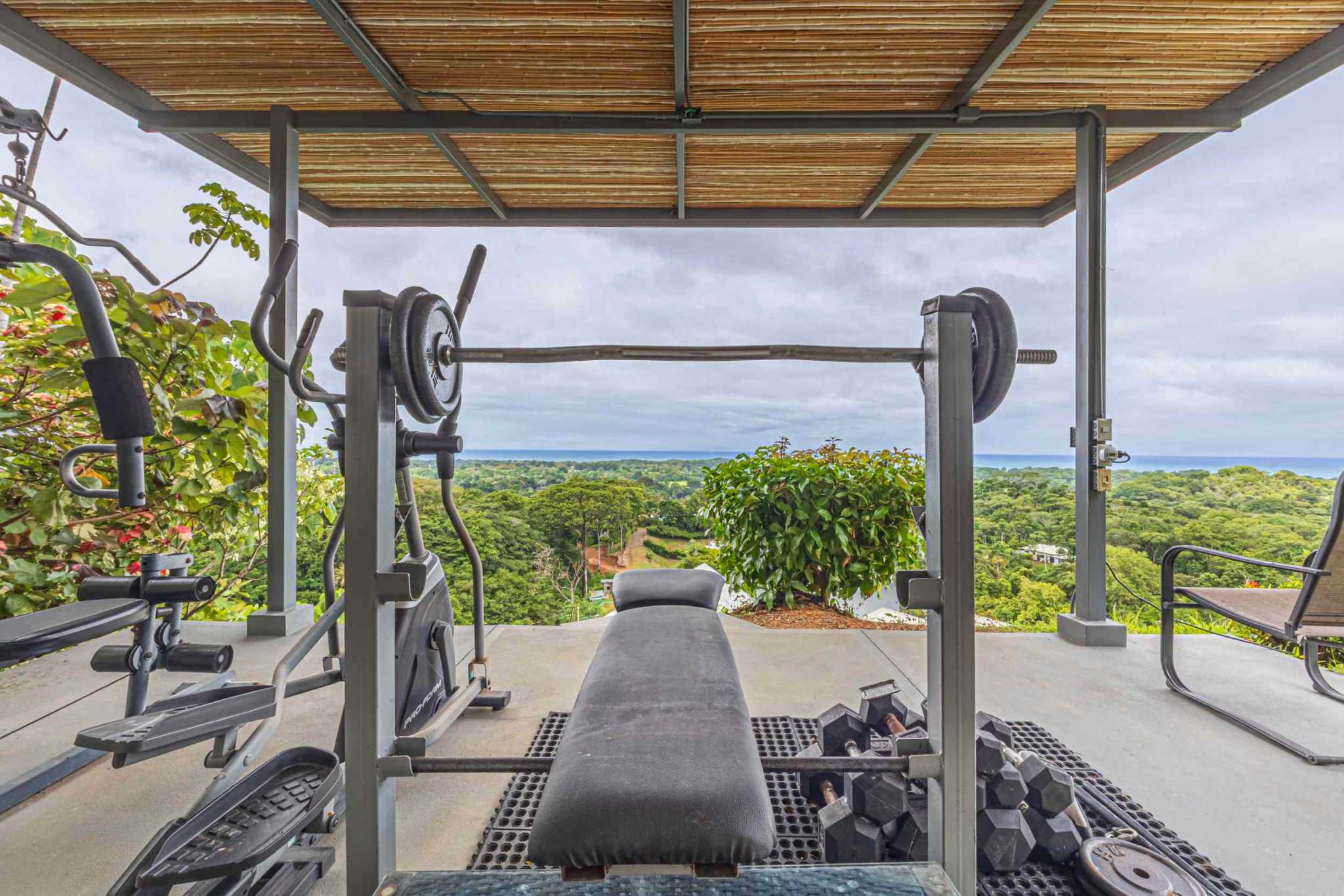 32579 (20) Ocean View Estate with Big Pool & Guesthouse in Uvita Costa Rica