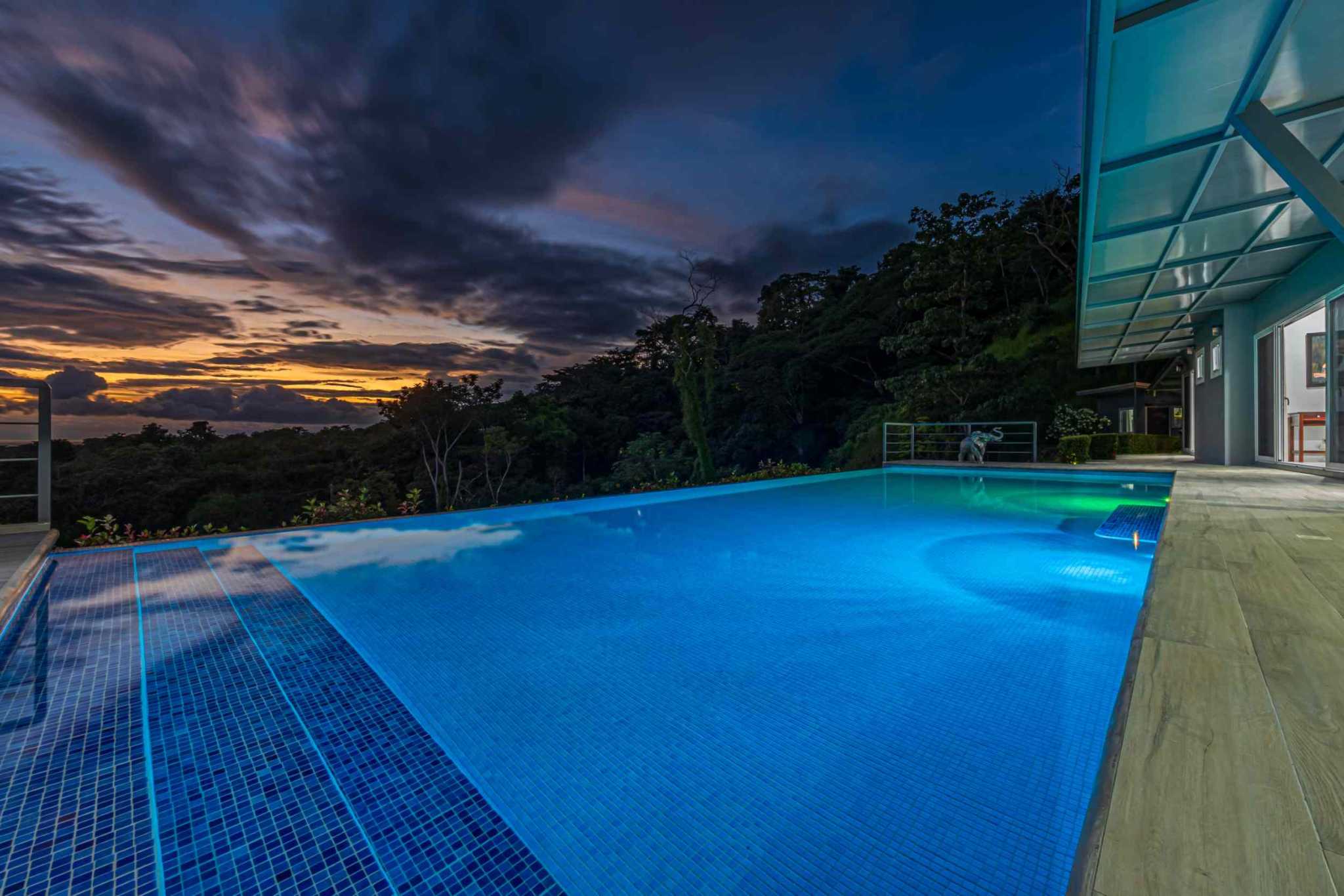 32579 (29) Ocean View Estate with Big Pool & Guesthouse in Uvita Costa Rica