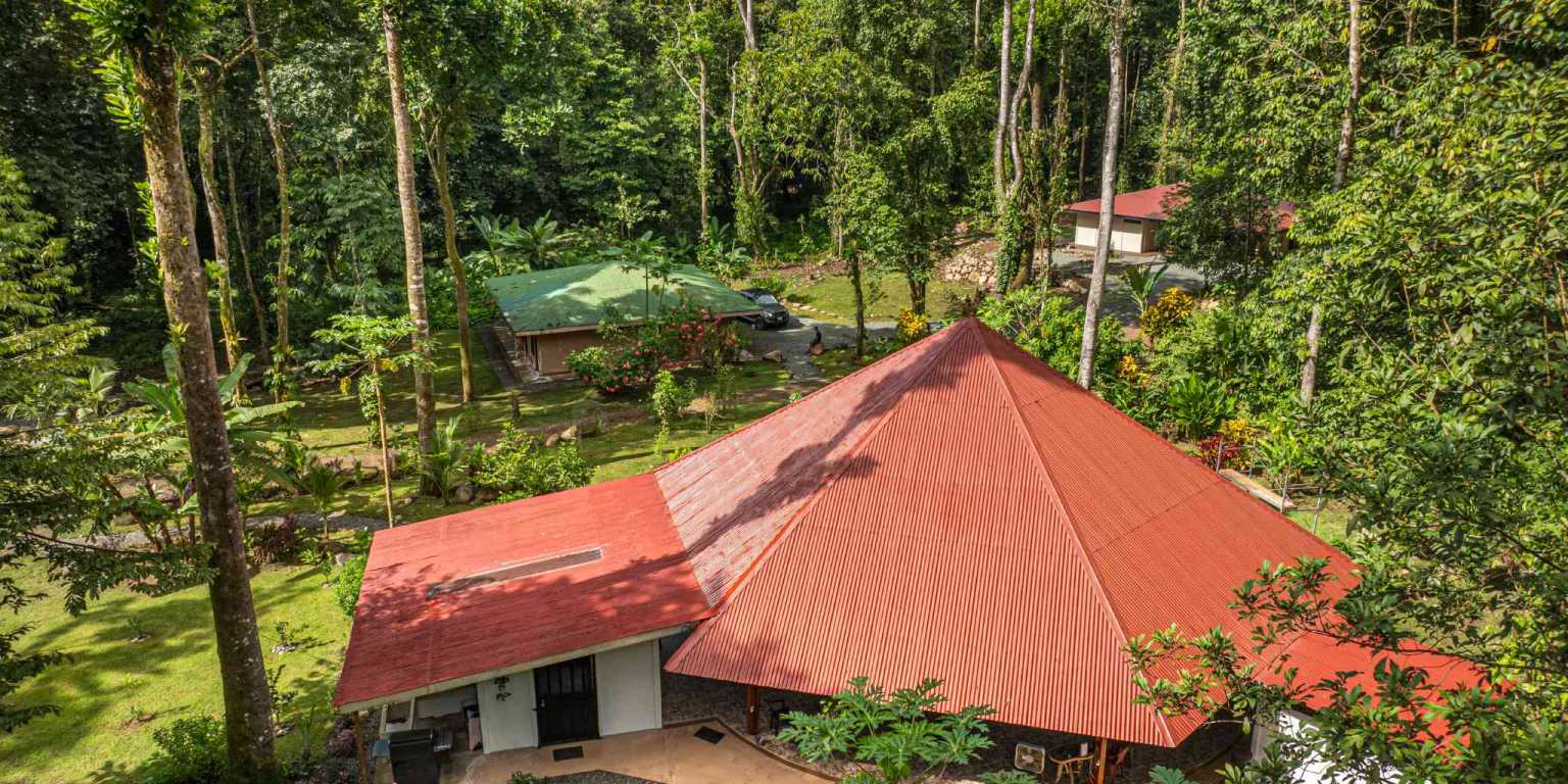 ConeCat-11 Versatile Riverfront Retreat on 5.3 Acres with Multiple Homes Perfect for Family Compound or Retreat Center in Ojochal Costa Rica