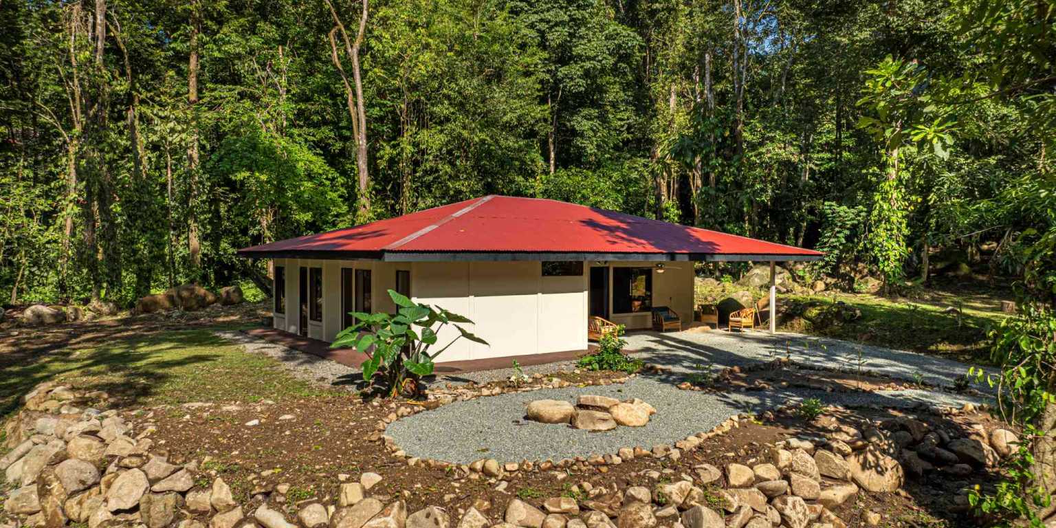 ConeCat-04 Versatile Riverfront Retreat on 5.3 Acres with Multiple Homes Perfect for Family Compound or Retreat Center in Ojochal Costa Rica