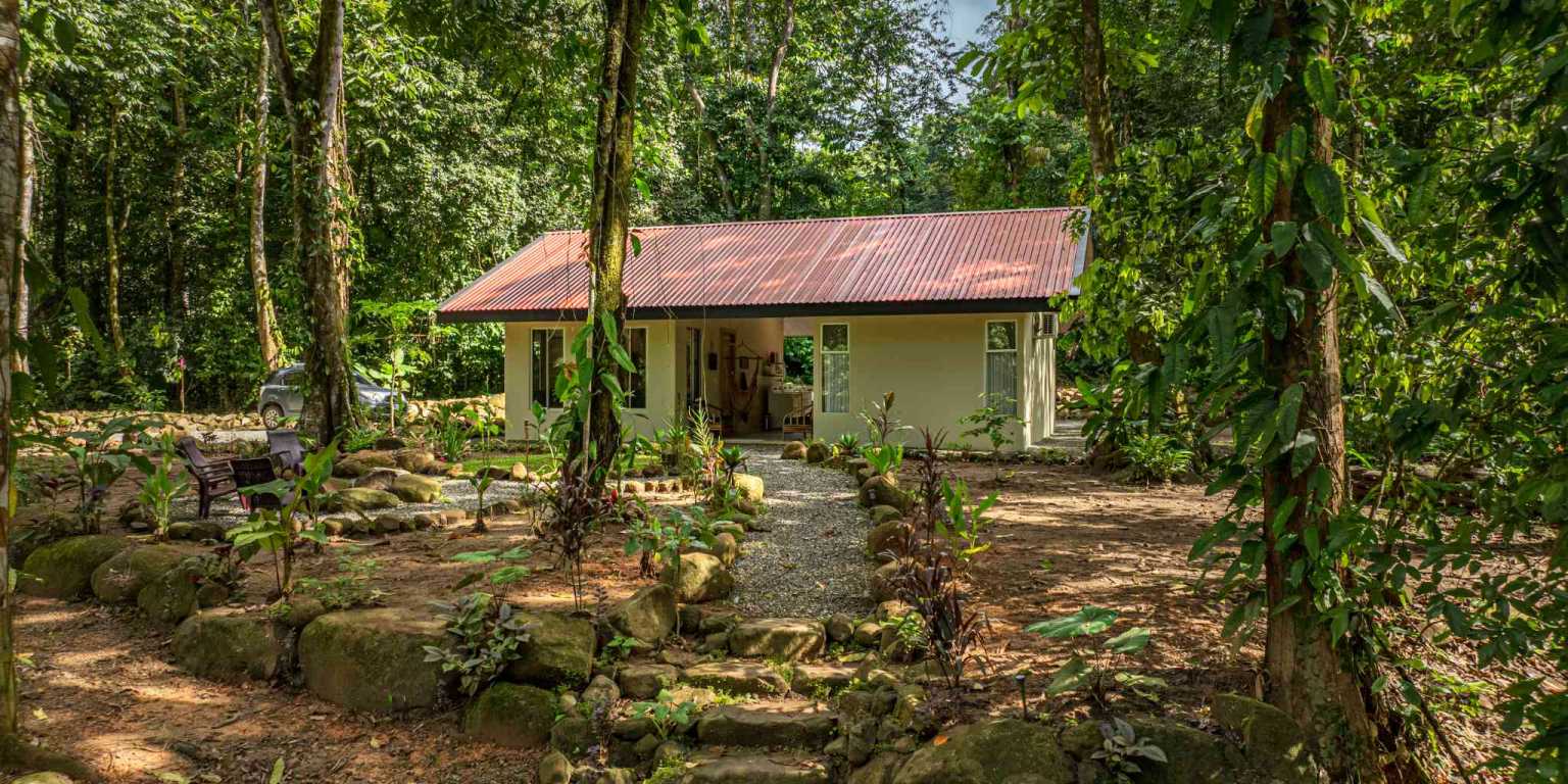 ConeCat-12 Versatile Riverfront Retreat on 5.3 Acres with Multiple Homes Perfect for Family Compound or Retreat Center in Ojochal Costa Rica