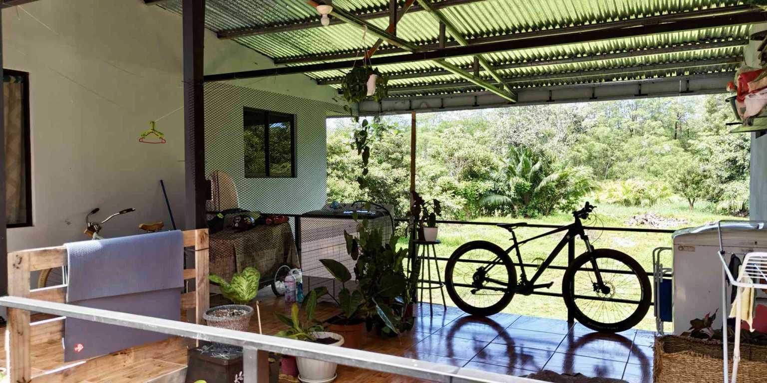 Foto 27-8-24, 09 51 22 Apartments with 8-Units Walking Distance to the Beach in Bahia near Uvita Costa Rica