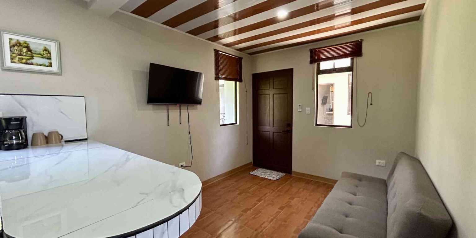 Foto 27-8-24, 10 42 39 Apartments with 8-Units Walking Distance to the Beach in Bahia near Uvita Costa Rica
