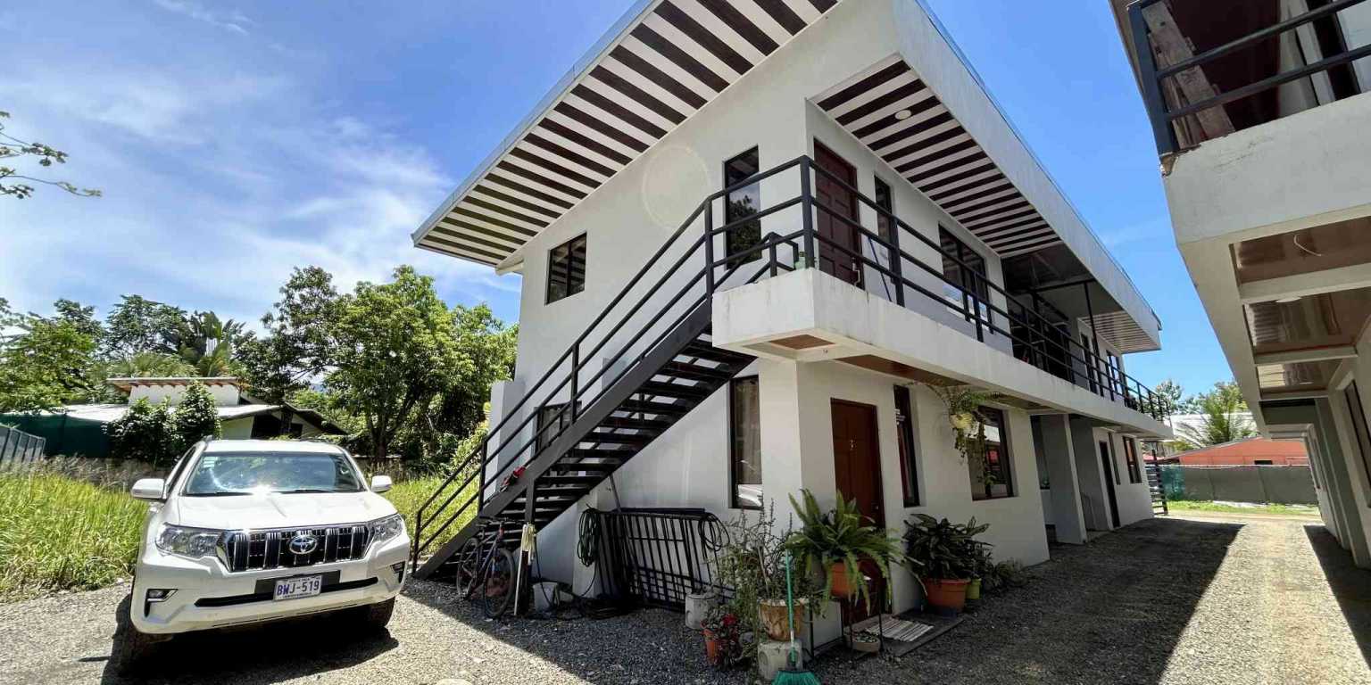 Foto 27-8-24, 10 56 30 Apartments with 8-Units Walking Distance to the Beach in Bahia near Uvita Costa Rica