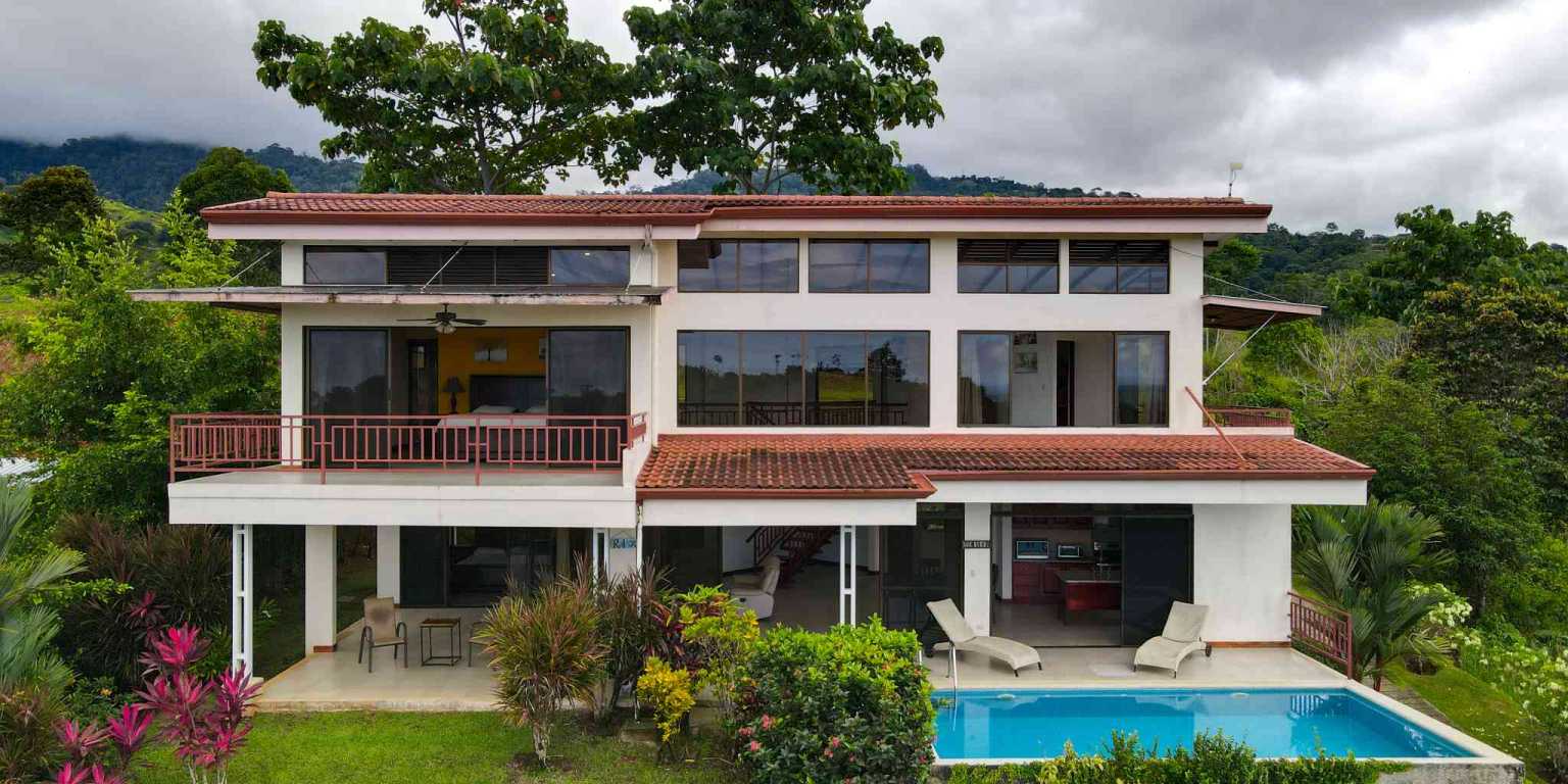 8153 House For Sale in Chontales 25 Ocean View 3-Bedroom Home with Pool for sale in Chontales near Ojochal Costa Rica