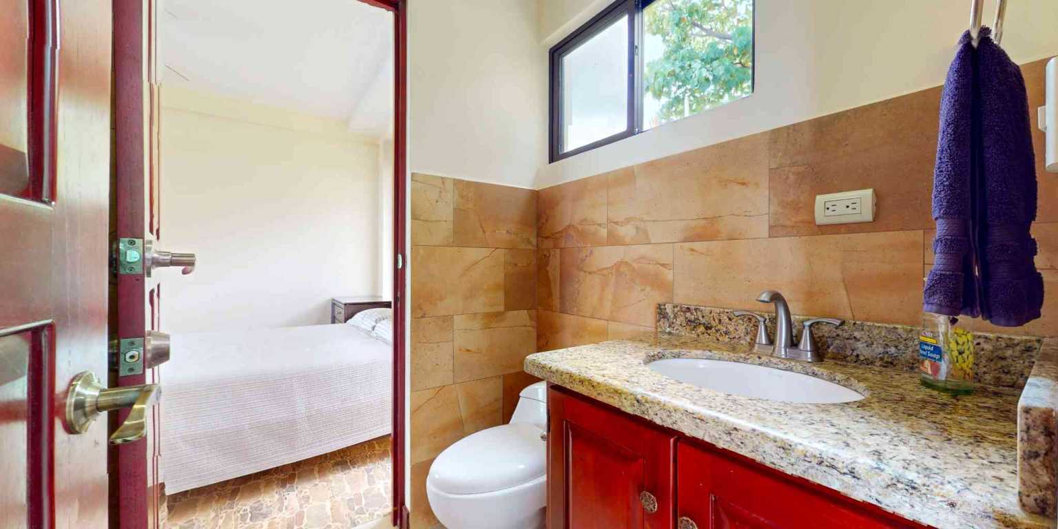 8153 House For Sale in Chontales 18 Ocean View 3-Bedroom Home with Pool for sale in Chontales near Ojochal Costa Rica