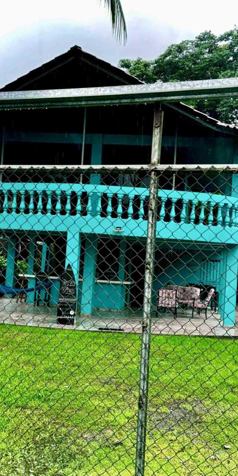 Charming Surf Home 2-Bedroom with Easy Beach Access in Bahia near Uvita Costa Rica