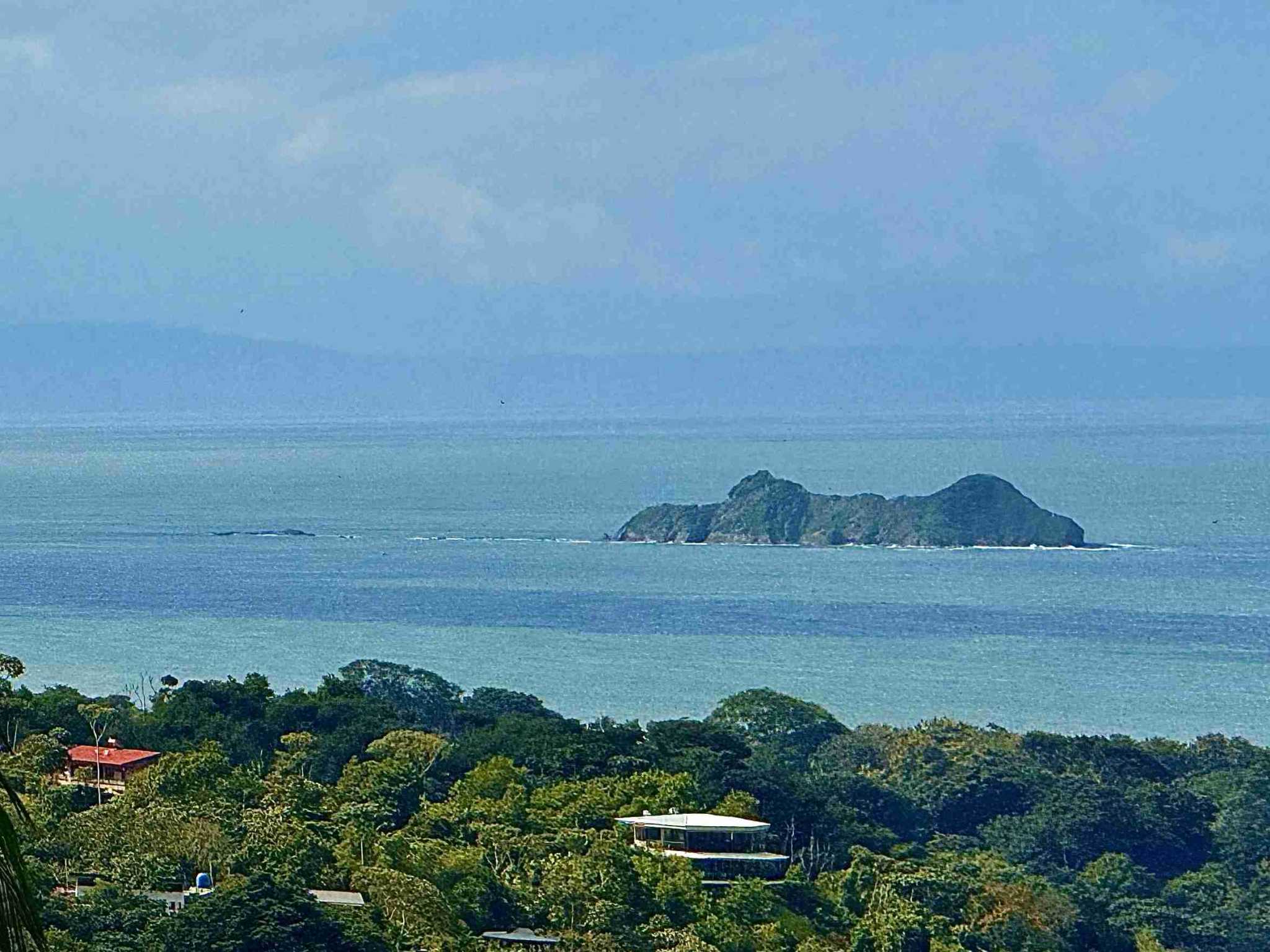 Meraki-34669 (531) Stunning Modern Tropical 3-Bedroom Home with Sweeping Ocean Views in Uvita Costa Rica