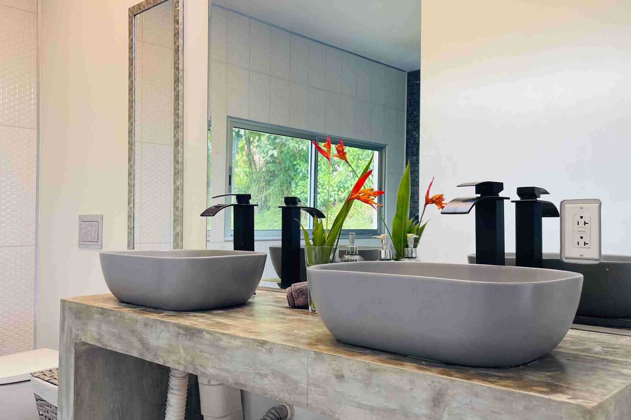 Harmonious Modern Uvita Luxury Home with Infinity Pool, Ocean Views & Rental Options in Uvita Costa Rica