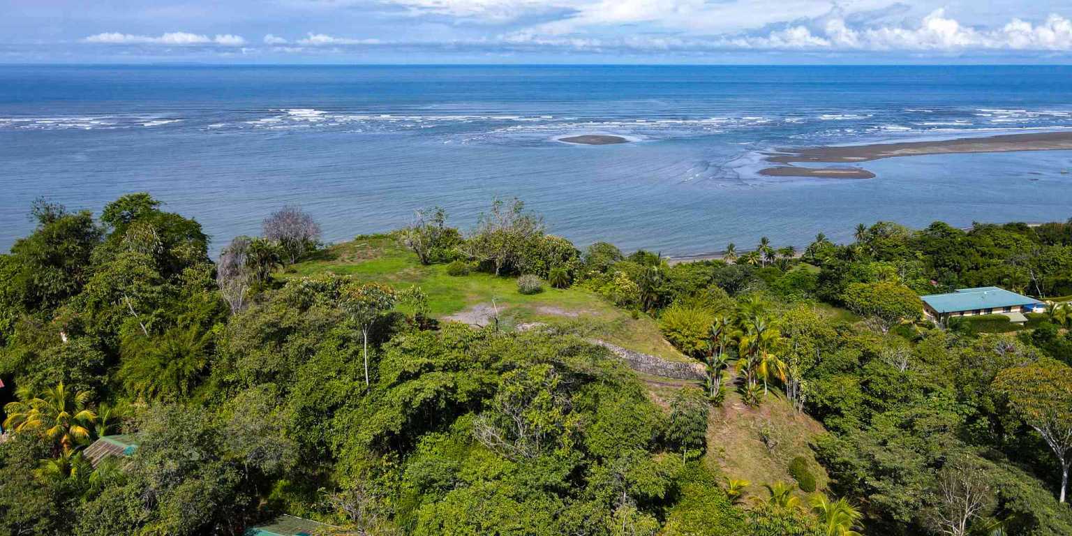 Stunning 3 Acre Oceanview Lot in Ojochal Costa Rica