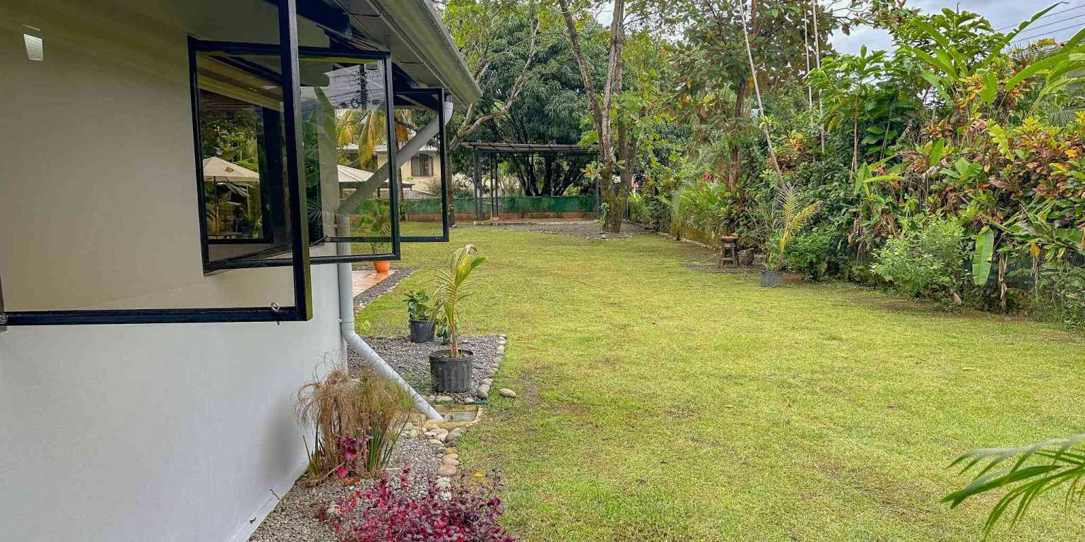 1 (47) Contemporary 3-Bedroom Home Surrounded by Uvita’s Amenities but Just a Short Stroll to Tropical Beaches in Uvita Costa Rica