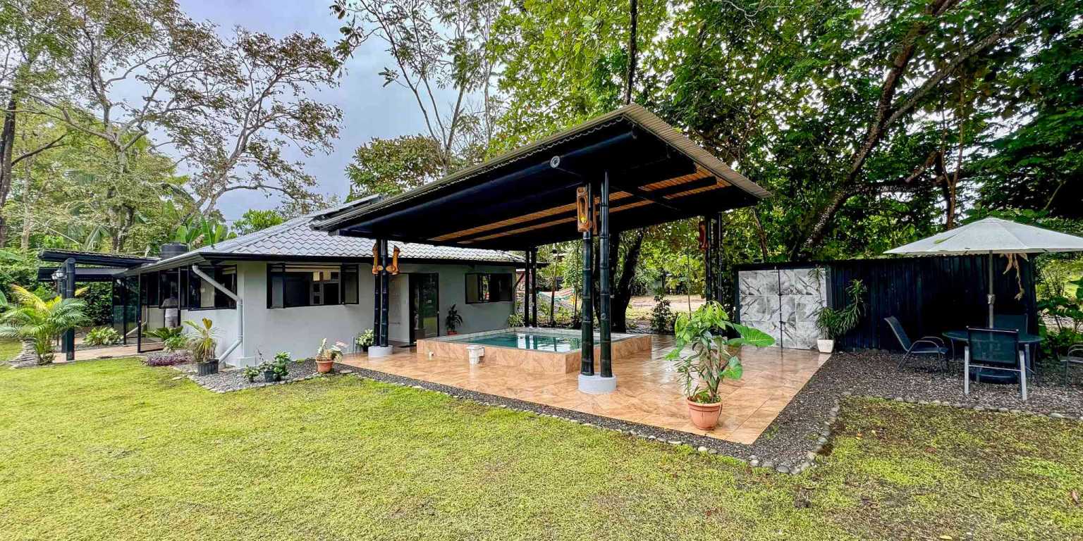 1 (2) Contemporary 3-Bedroom Home Surrounded by Uvita’s Amenities but Just a Short Stroll to Tropical Beaches in Uvita Costa Rica