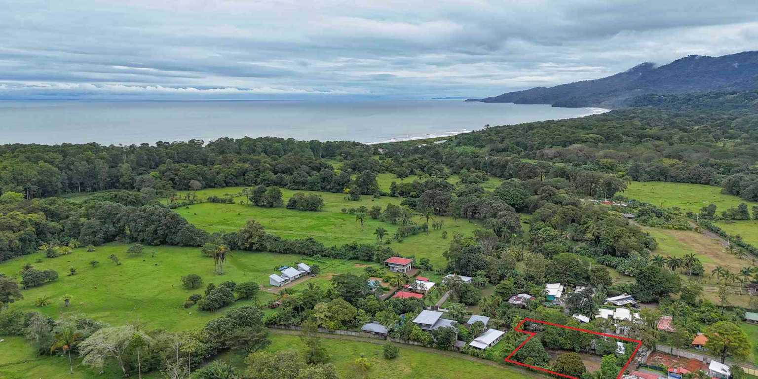 1 (71) 1 Contemporary 3-Bedroom Home Surrounded by Uvita’s Amenities but Just a Short Stroll to Tropical Beaches in Uvita Costa Rica