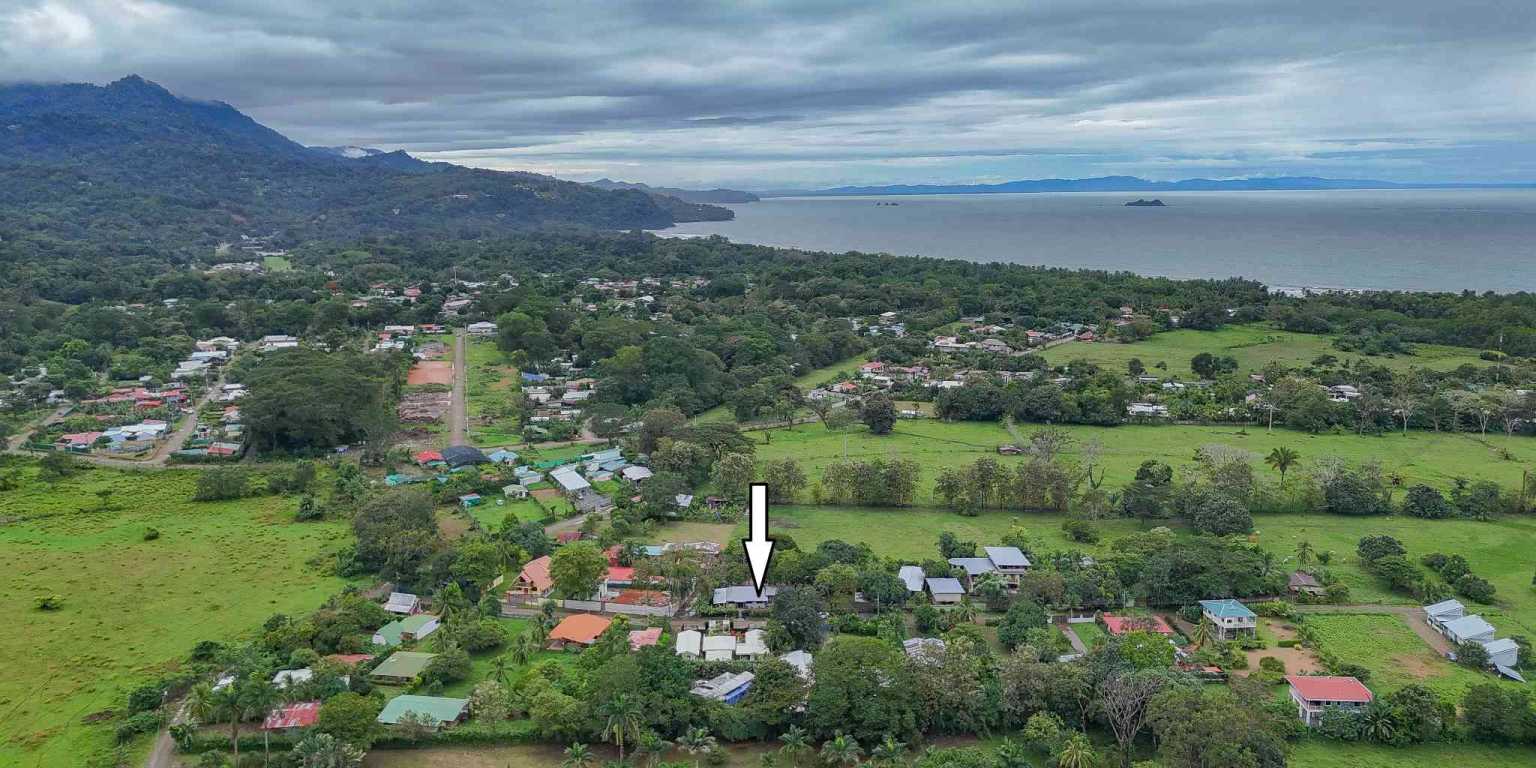 1 (70) 1 Contemporary 3-Bedroom Home Surrounded by Uvita’s Amenities but Just a Short Stroll to Tropical Beaches in Uvita Costa Rica