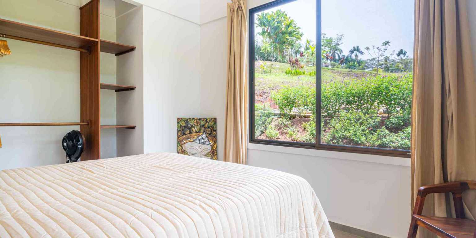 IMG_9381 Stunning 4-Bedroom Home with Mountain Views – Perfect Blend of Seclusion & Convenience in Ojochal Costa Rica