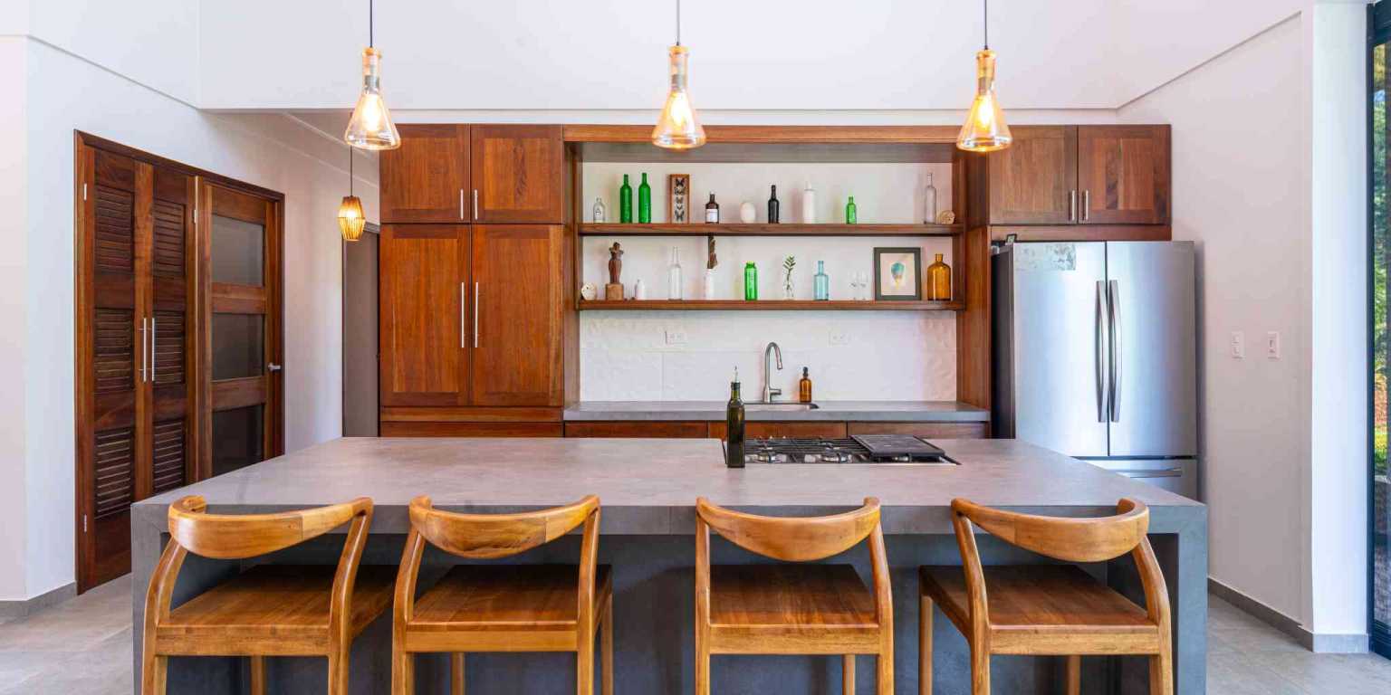 IMG_9435 Stunning 4-Bedroom Home with Mountain Views – Perfect Blend of Seclusion & Convenience in Ojochal Costa Rica