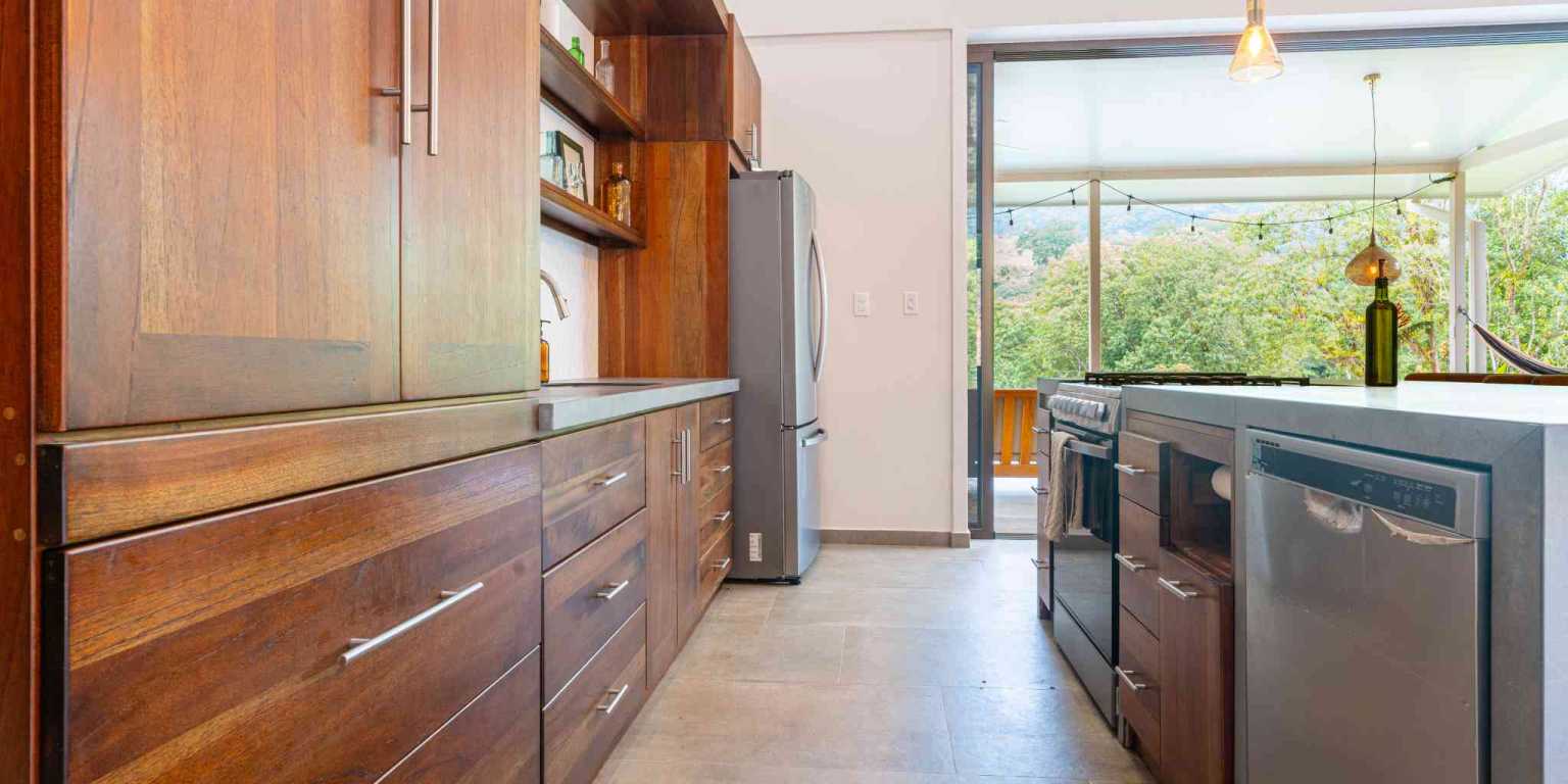 IMG_9434 Stunning 4-Bedroom Home with Mountain Views – Perfect Blend of Seclusion & Convenience in Ojochal Costa Rica