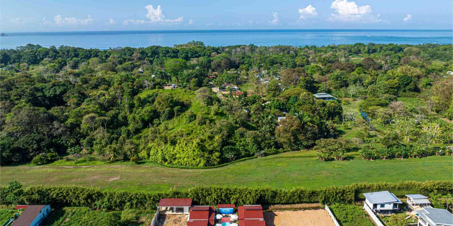 Rositas Caitas 27 Prime Investment Turnkey Rental Villas in Uvita Costa Rica