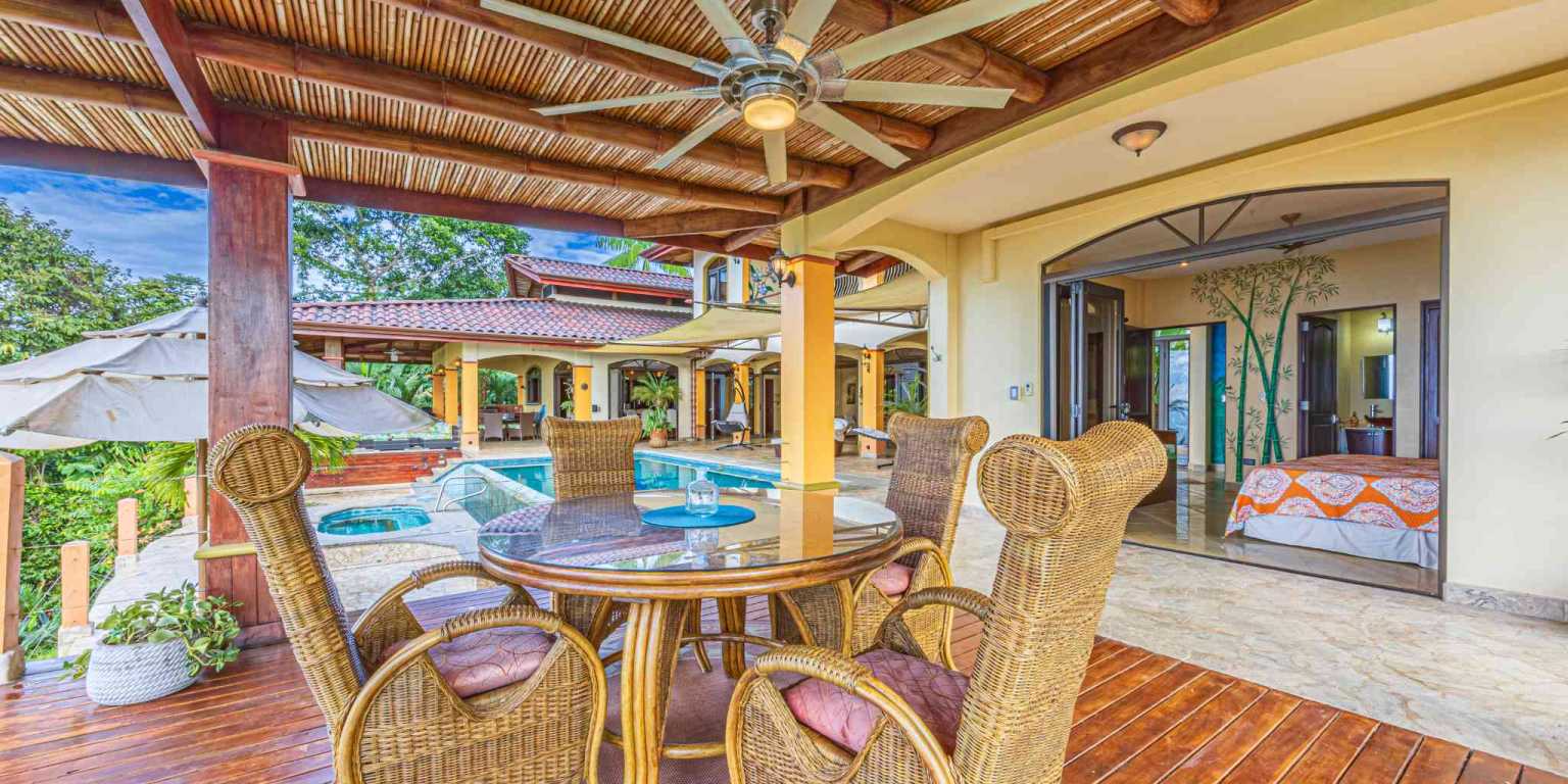 ConeCat-08(1) Exclusive Unique 6-Bedroom Estate with Incredible Coastline Views in Escaleras near Dominical Costa Rica