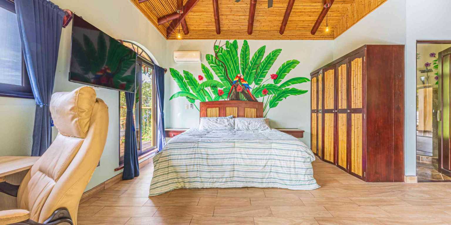 ConeCat-42 Exclusive Unique 6-Bedroom Estate with Incredible Coastline Views in Escaleras near Dominical Costa Rica