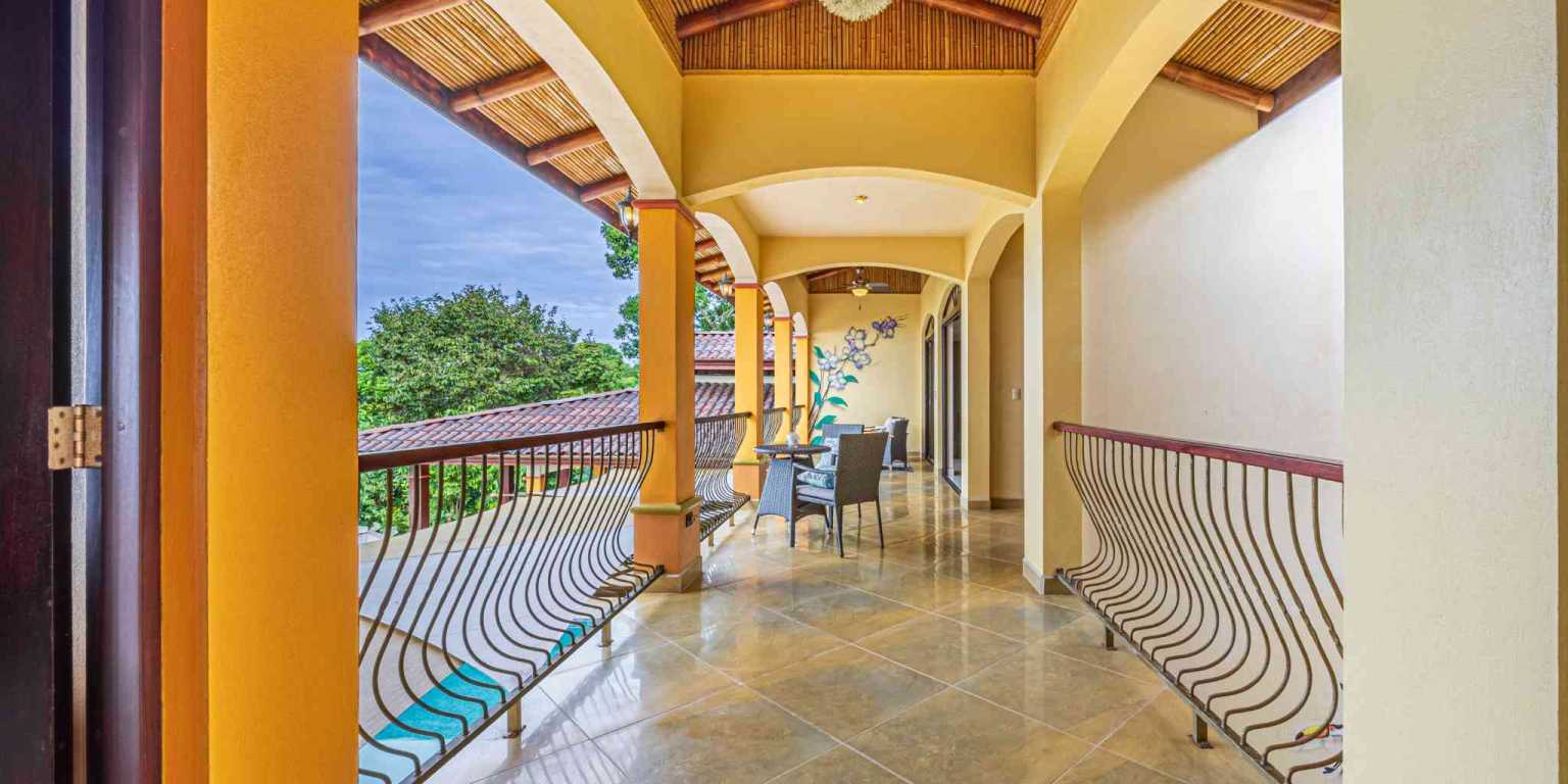 ConeCat-18 Exclusive Unique 6-Bedroom Estate with Incredible Coastline Views in Escaleras near Dominical Costa Rica