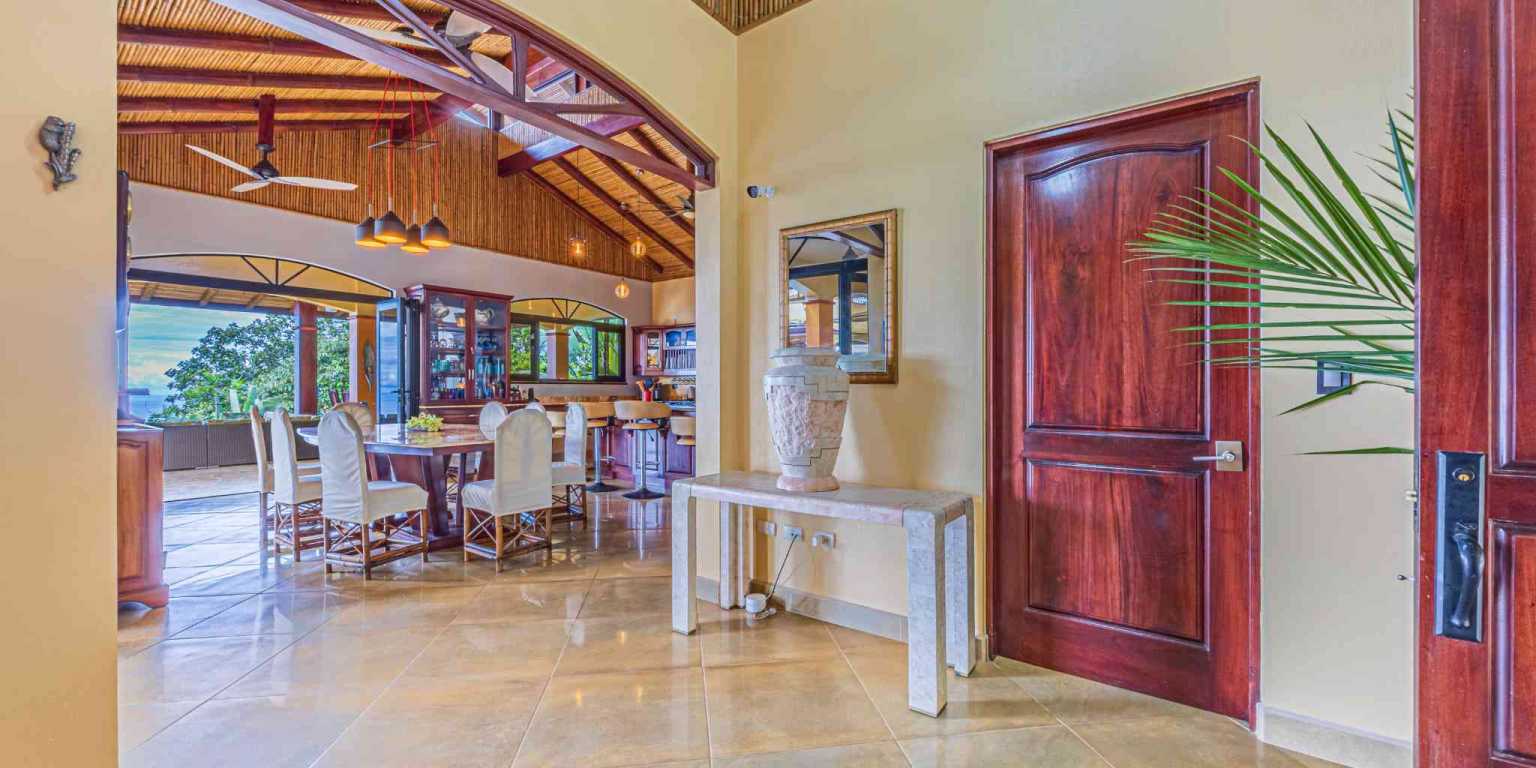ConeCat-23 Exclusive Unique 6-Bedroom Estate with Incredible Coastline Views in Escaleras near Dominical Costa Rica