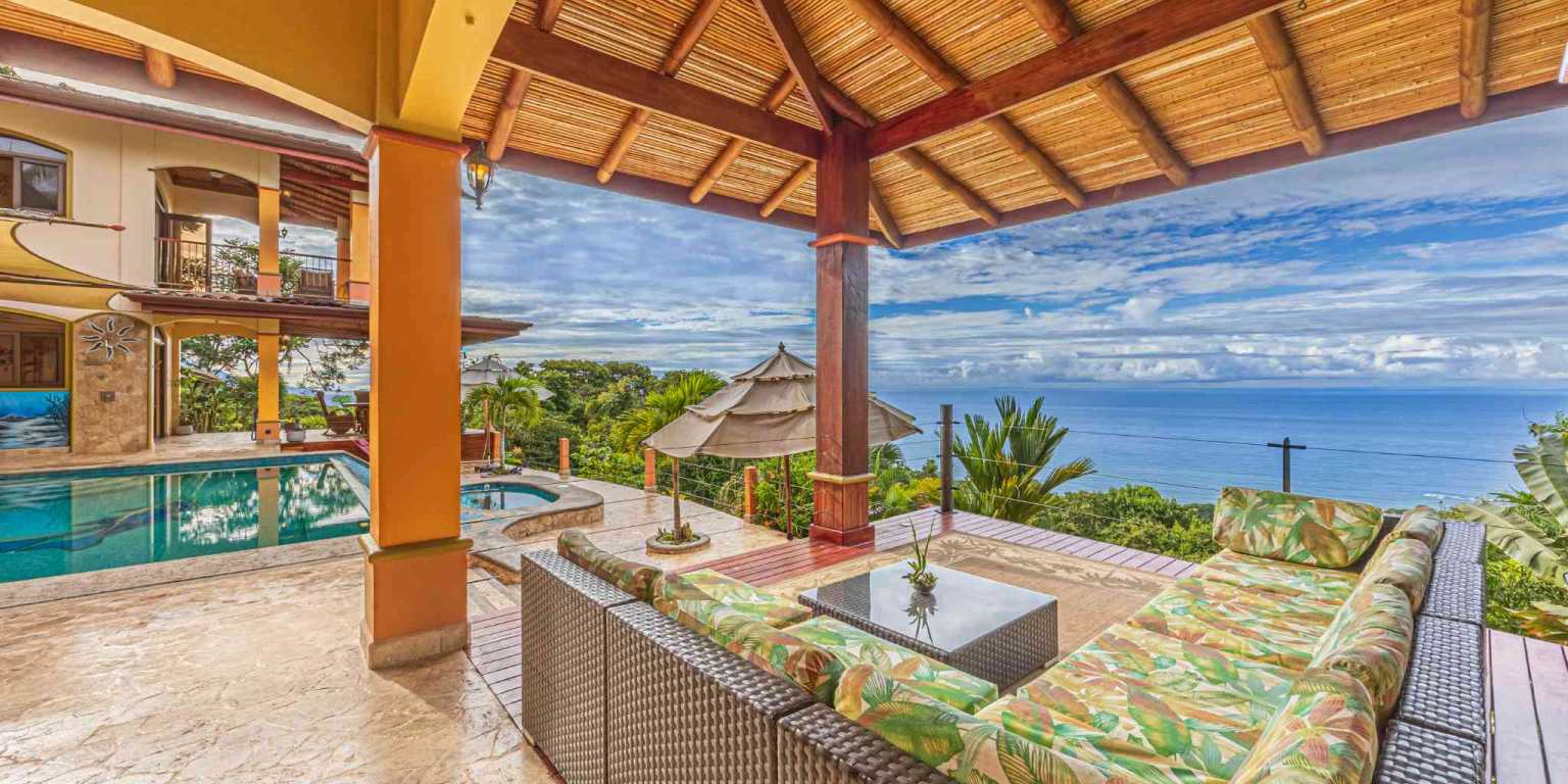 ConeCat-34 Exclusive Unique 6-Bedroom Estate with Incredible Coastline Views in Escaleras near Dominical Costa Rica