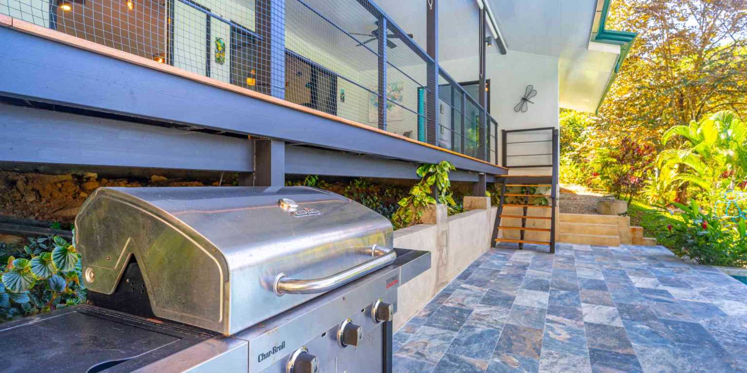 WestviewStudio–31 Ocean View 2-Bedroom Home plus Guesthouse & Pool in Uvita Costa Rica