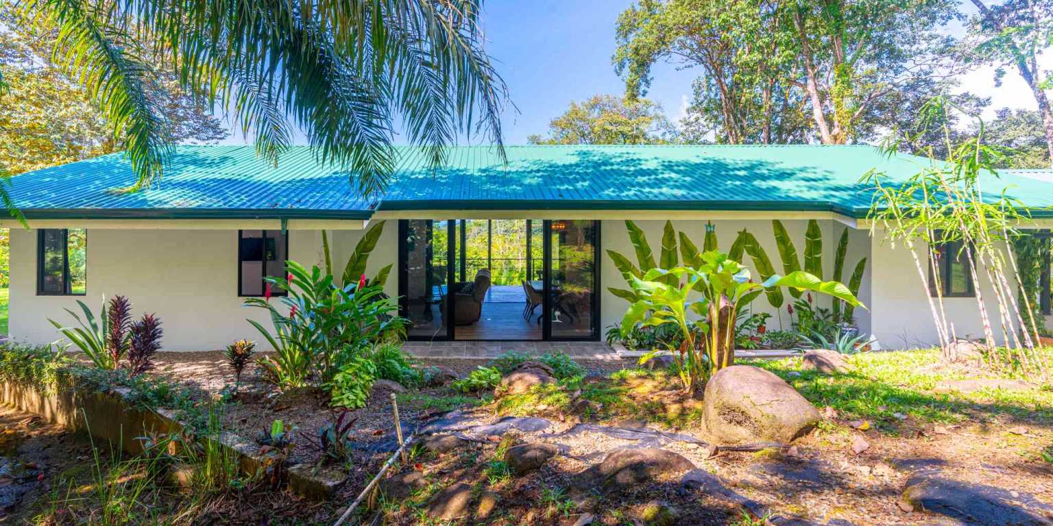 WestviewStudio–21 Ocean View 2-Bedroom Home plus Guesthouse & Pool in Uvita Costa Rica