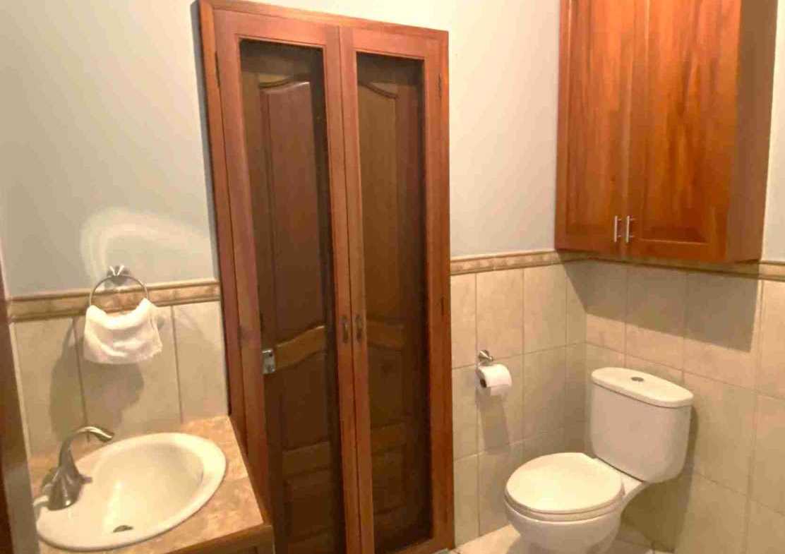 1112