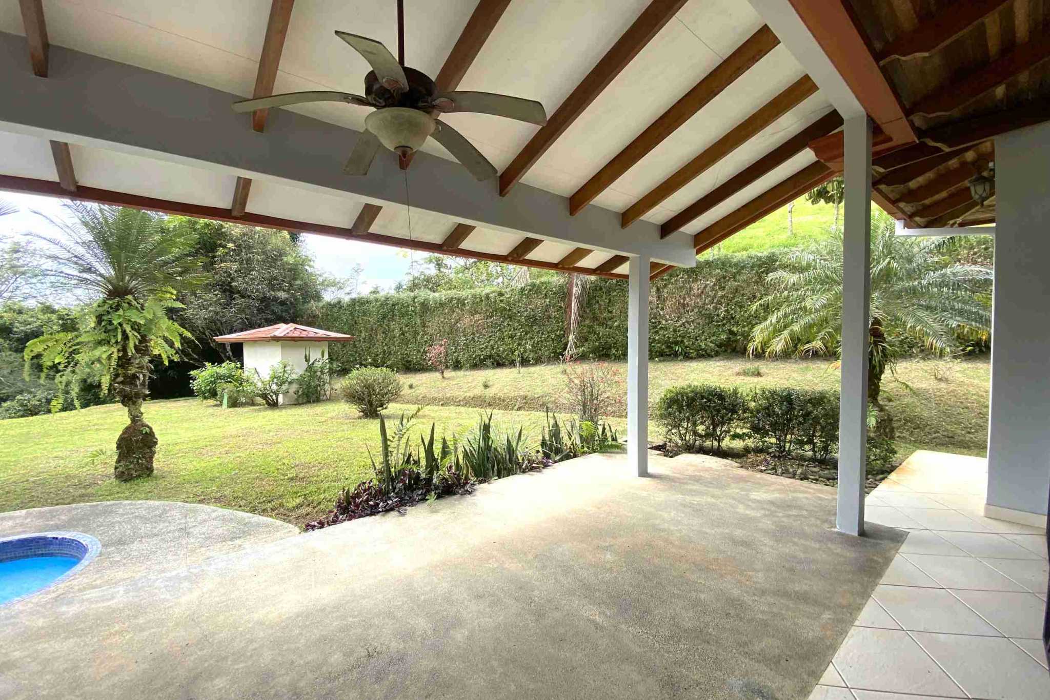 Very Private Mountain View 3-Bedroom Home in Ojochal Costa Rica