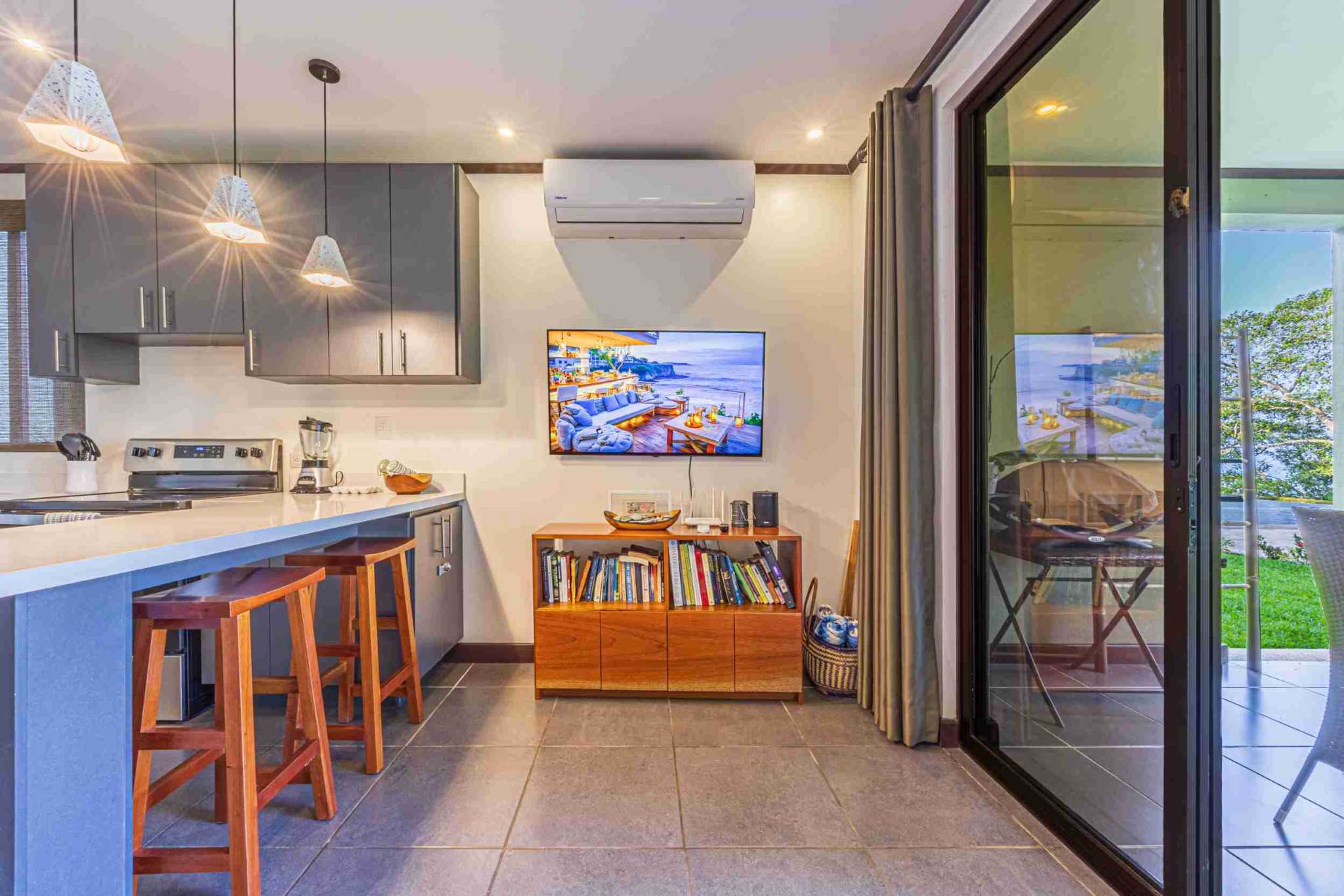 35625-condo- (11) Ocean View 2-Bedroom Condo with Amazing Ocean Views & Huge Community Pool only 2 Min to the Beach in Dominicalito Costa Rica