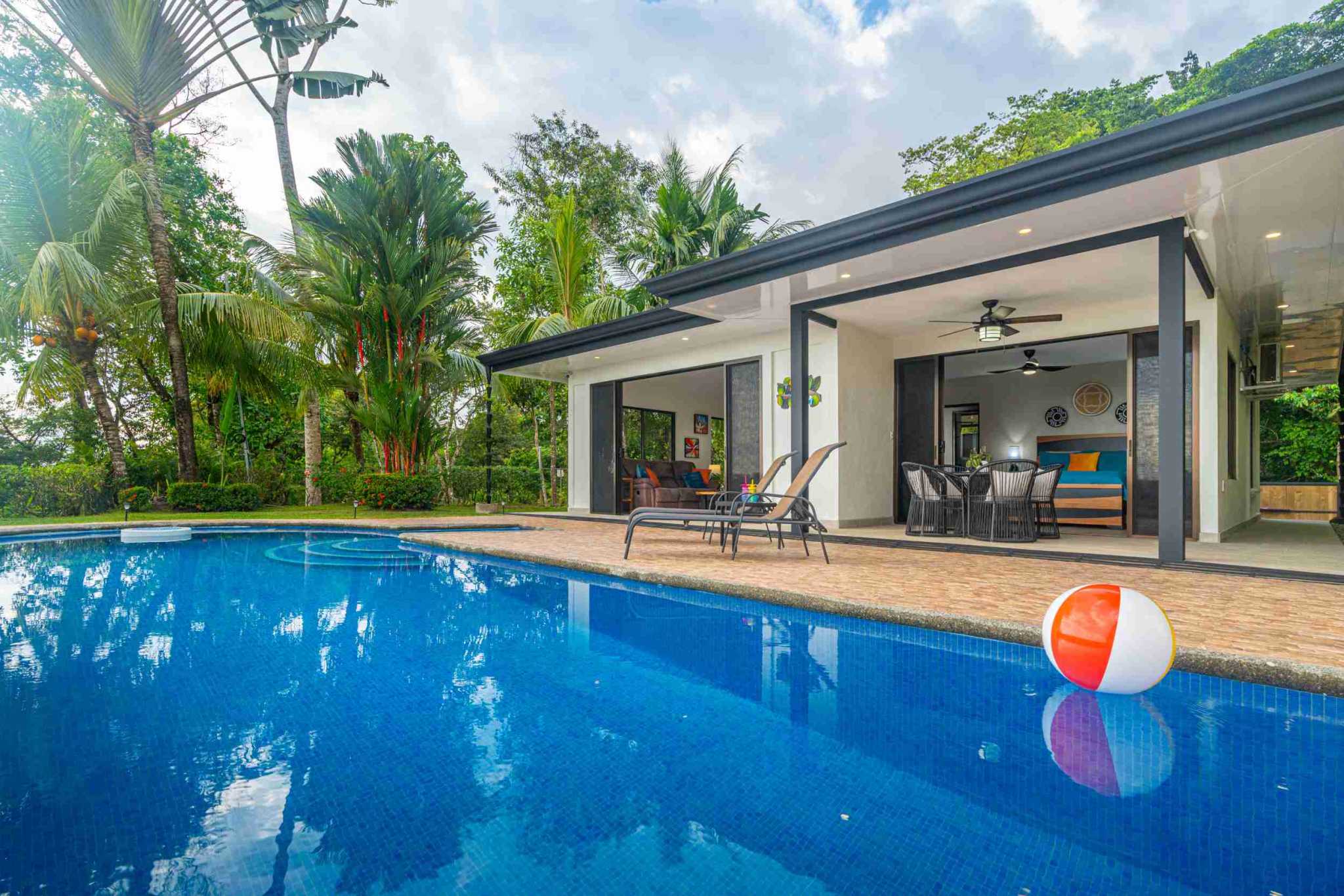 37654- (46) Breathtaking Ocean Sunset Views from 2-Bedroom Home in Ojochal Costa Rica