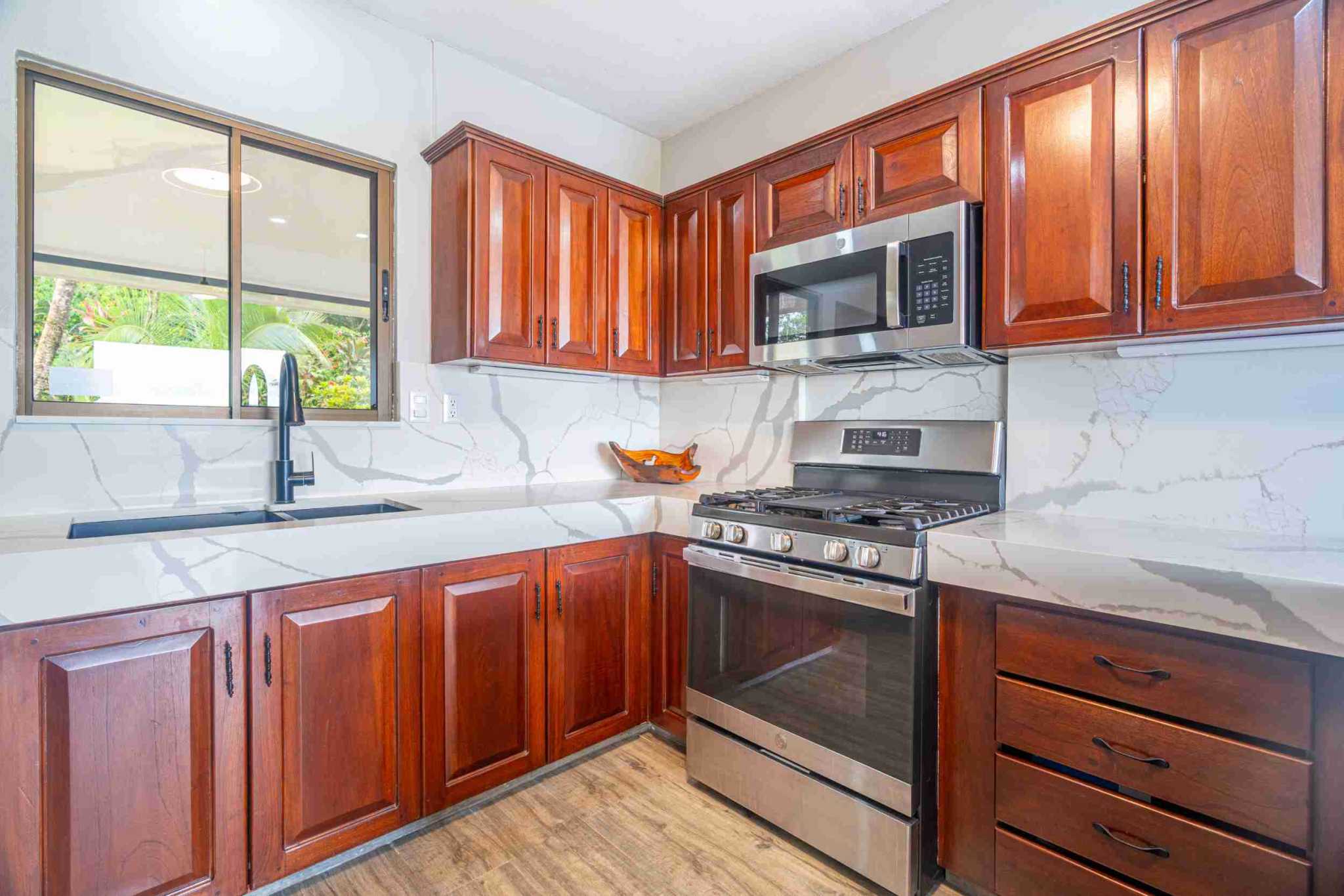37654- (30) Breathtaking Ocean Sunset Views from 2-Bedroom Home in Ojochal Costa Rica