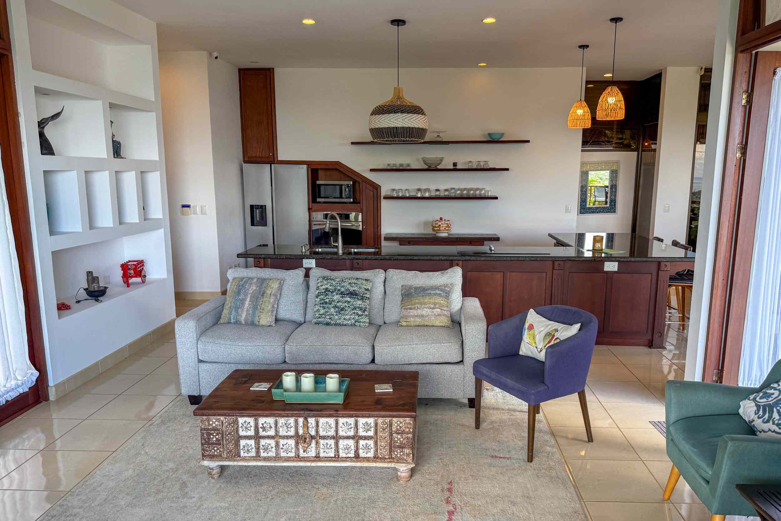 Panoramic Ocean View 4-Bedroom Home with Big Pool & Ample Space to Entertain in Ojochal Costa Rica