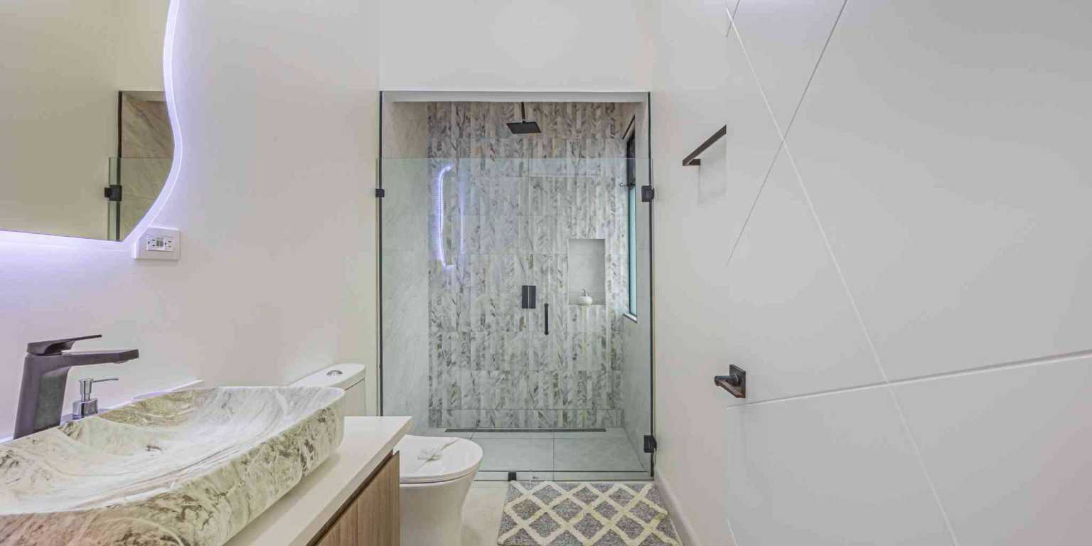 ConeCat-09 Brand New Luxury 3-Bedroom Home in a Premier Neighborhood in Uvita Costa Rica