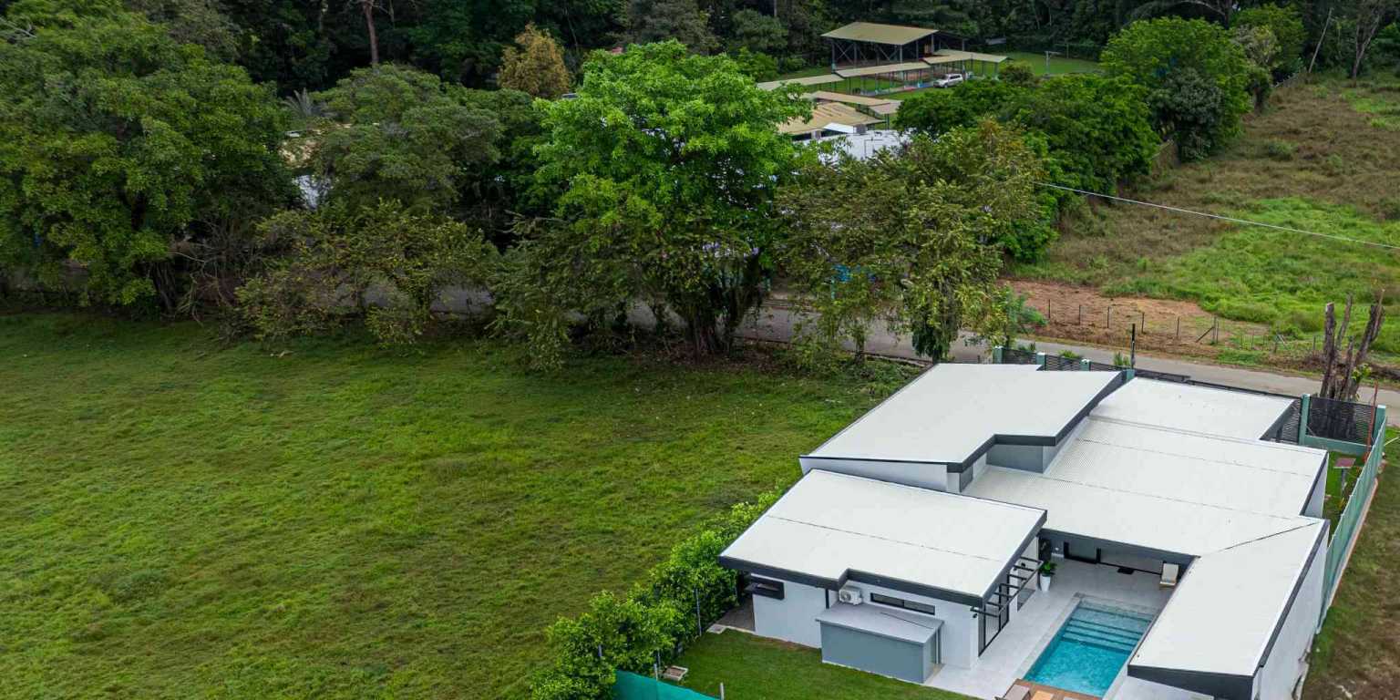 ConeCat-2 Brand New Luxury 3-Bedroom Home in a Premier Neighborhood in Uvita Costa Rica
