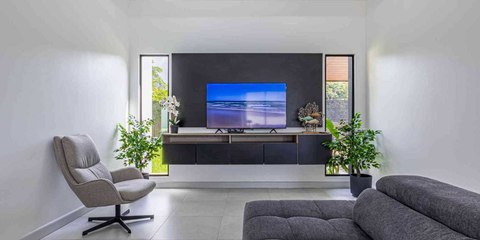 ConeCat-33 Brand New Luxury 3-Bedroom Home in a Premier Neighborhood in Uvita Costa Rica