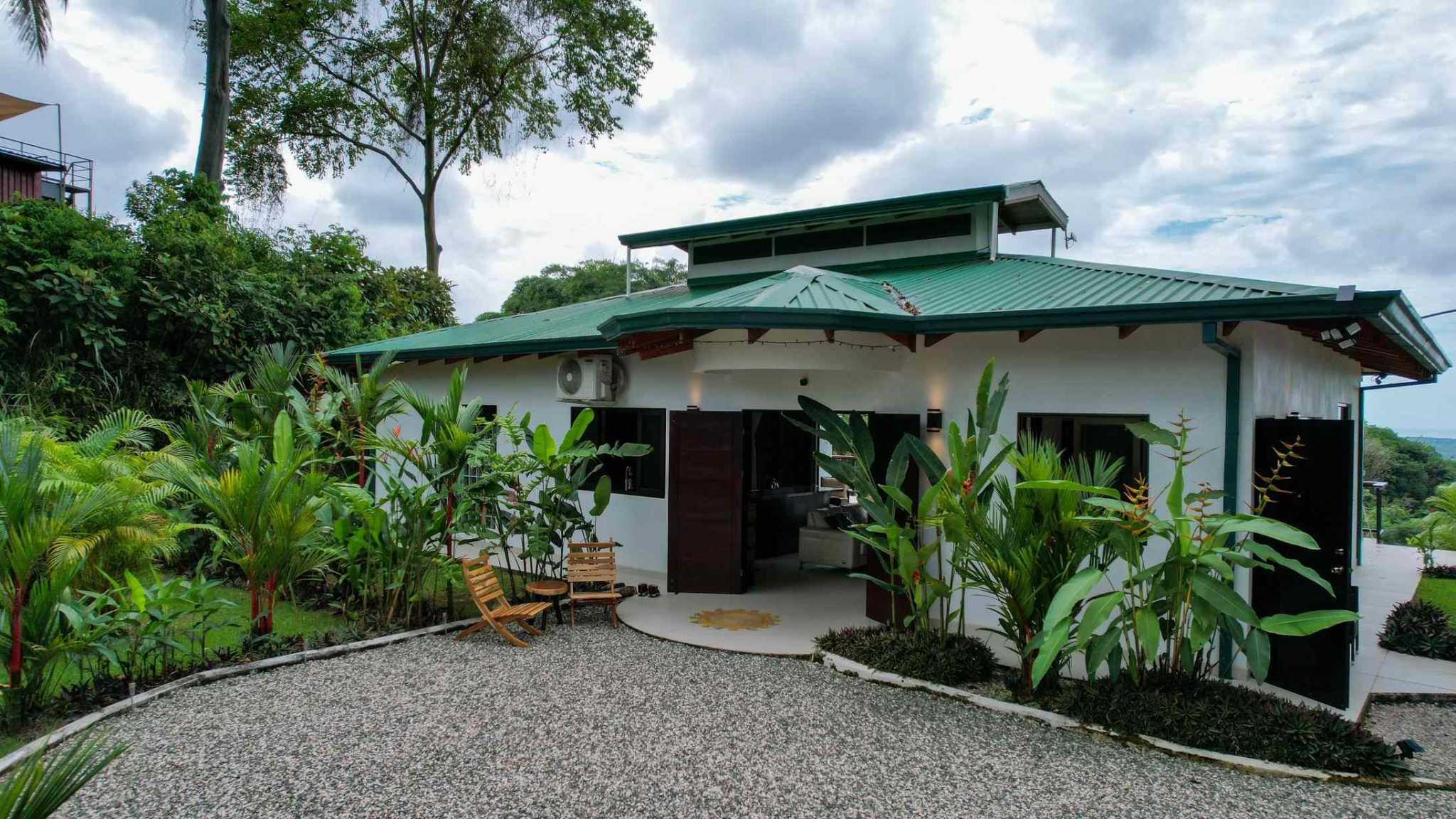 38702-chontales (23) Ocean View 2-Bedroom Home with Solar Power & Modern Comforts in Chontales near Ojochal Costa Rica