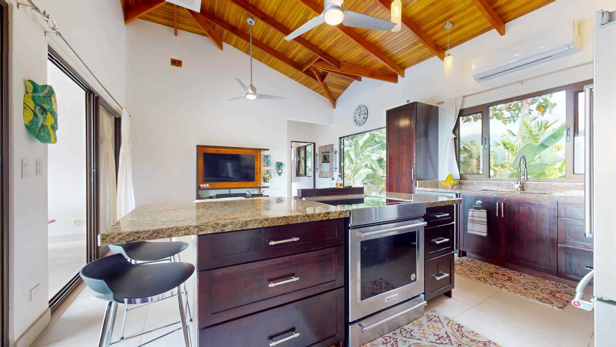 38702-chontales (37) Ocean View 2-Bedroom Home with Solar Power & Modern Comforts in Chontales near Ojochal Costa Rica