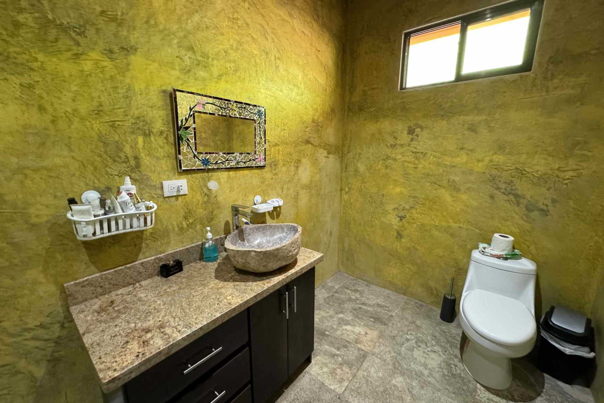 38766-hatillo (24) Home with 3-Bedrooms, Beautiful Views, Several More Building Sites, & Perfect For Small Farm in Hatillo near Dominical Costa Rica