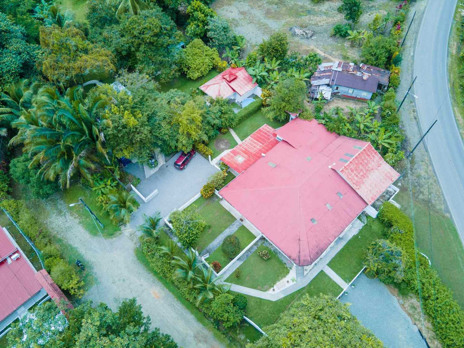 38795- (20) Turn-Key Riverside Business & 3 Bedroom Home Near Dominical Costa Rica