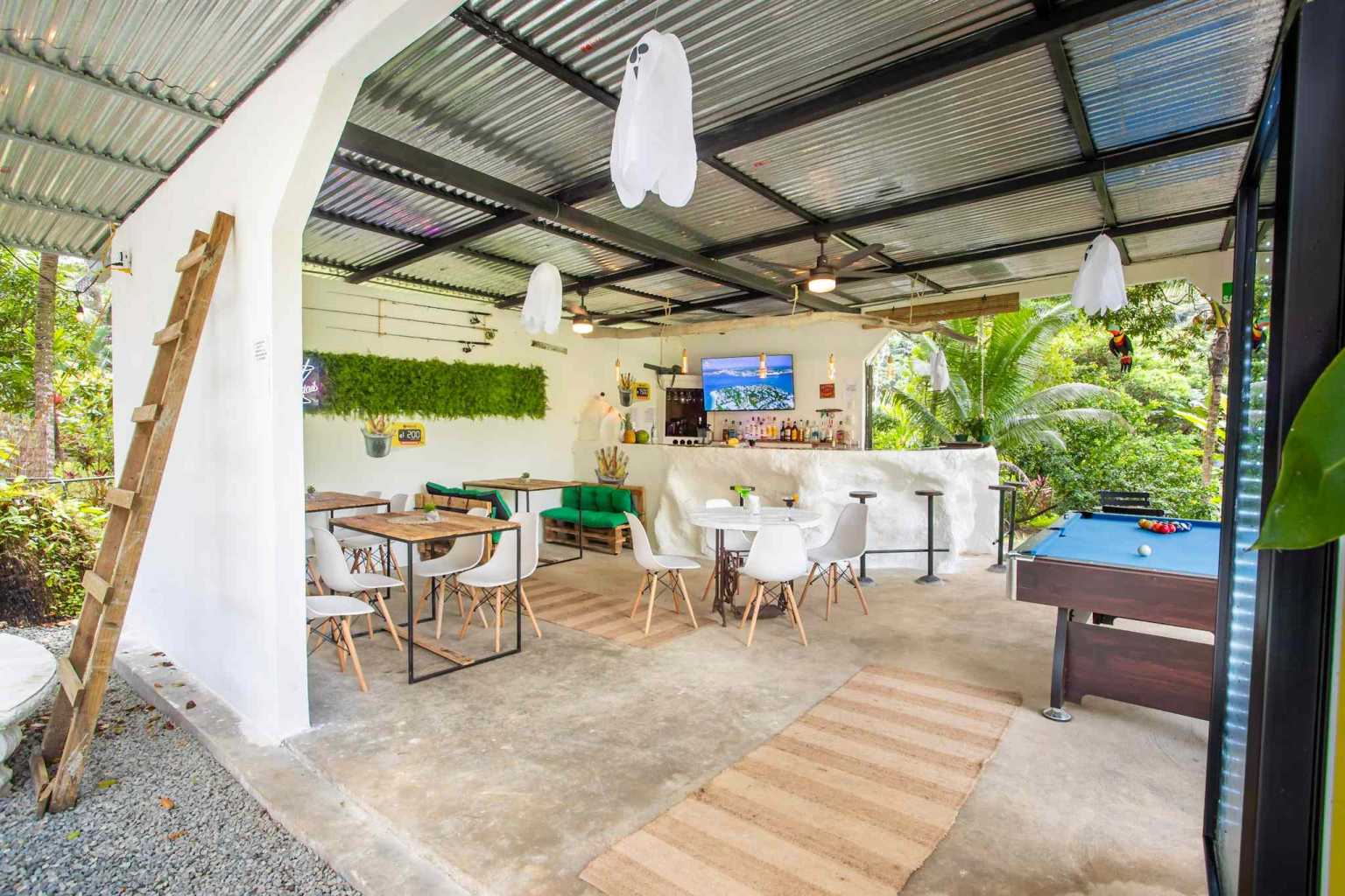 38795- (31) Turn-Key Riverside Business & 3 Bedroom Home Near Dominical Costa Rica