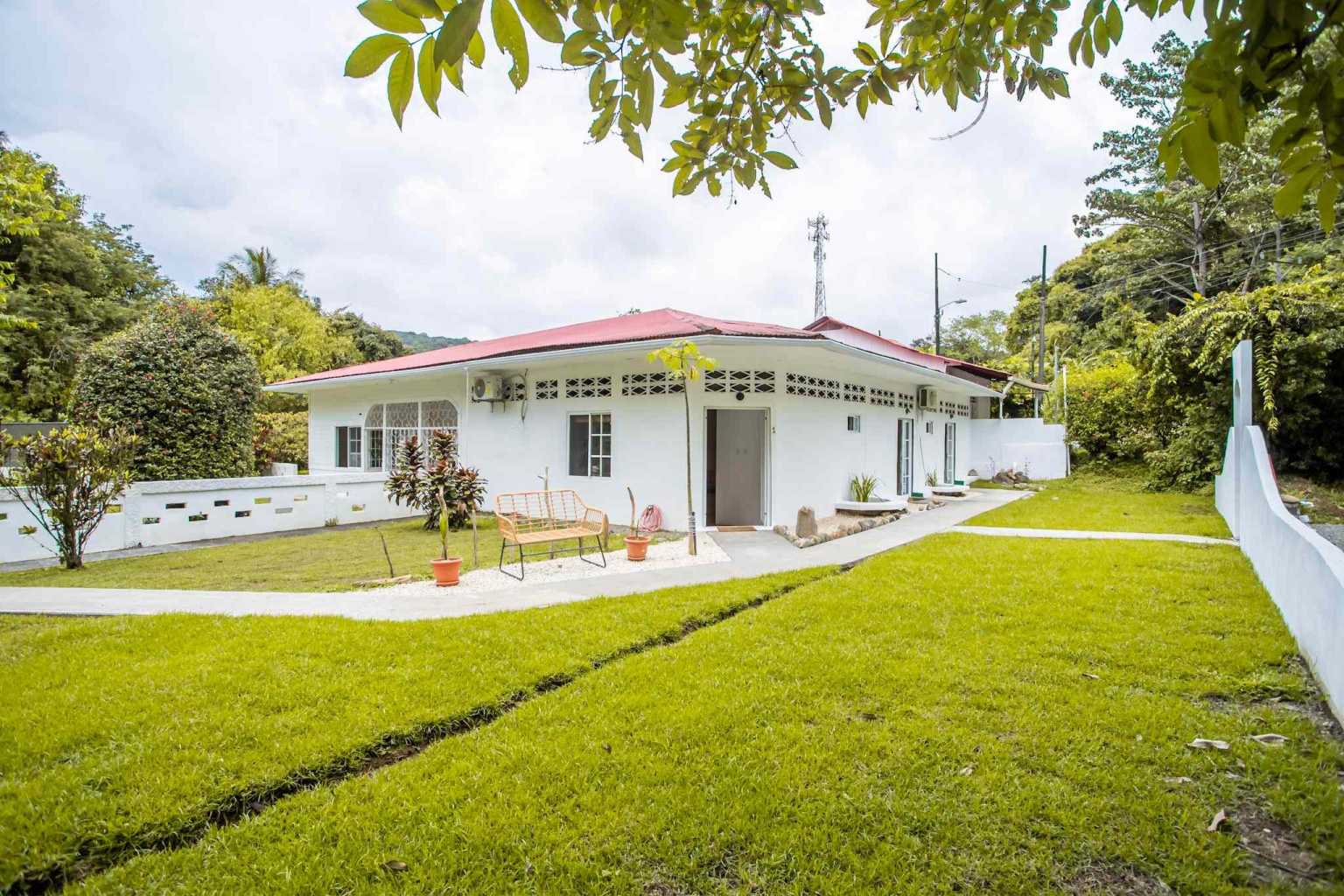 38795- (41) Turn-Key Riverside Business & 3 Bedroom Home Near Dominical Costa Rica
